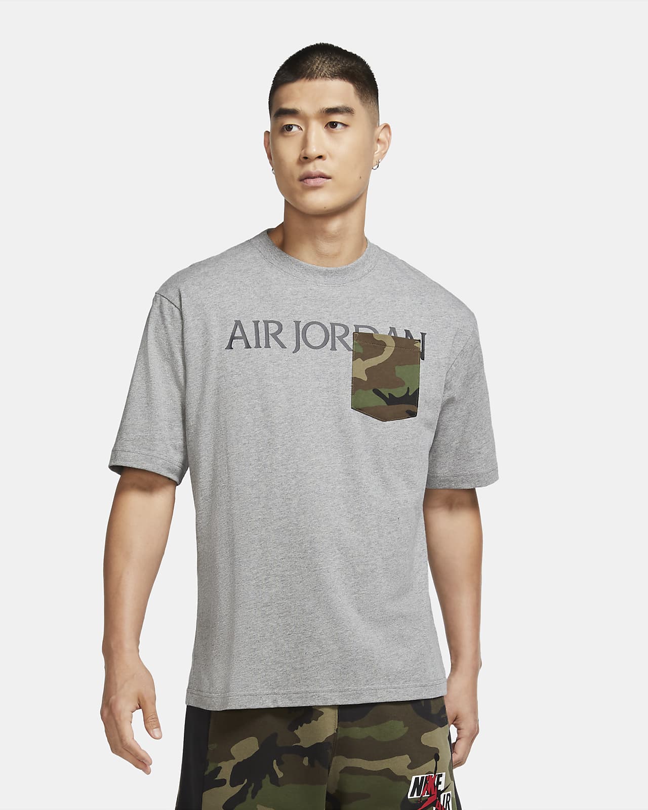 Nike公式 ジョーダン カモ マッシュアップ メンズ ポケット Tシャツ オンラインストア 通販サイト