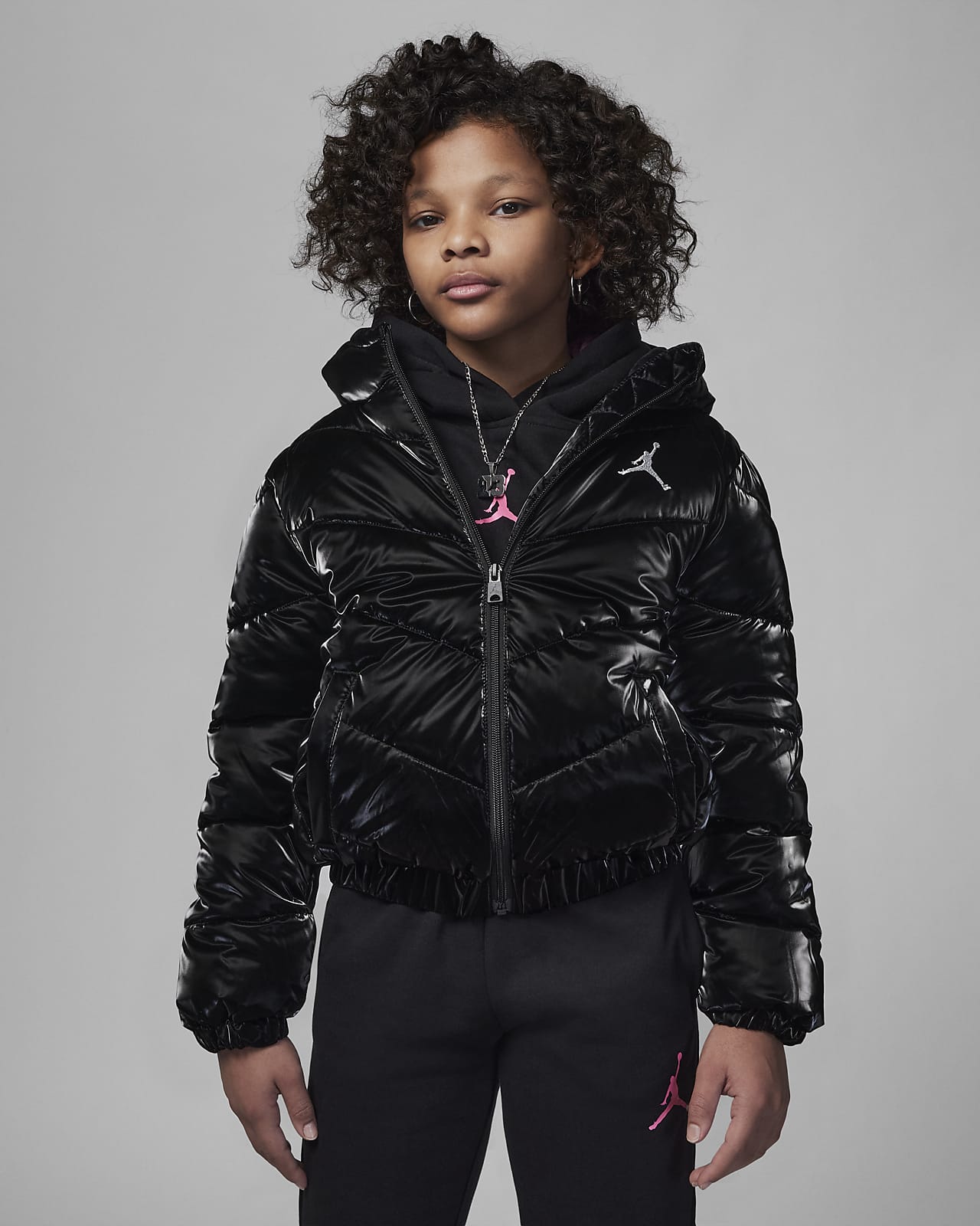 Al por menor La nuestra diccionario Jordan Big Kids' Shiny Chevron Hooded Jacket. Nike.com