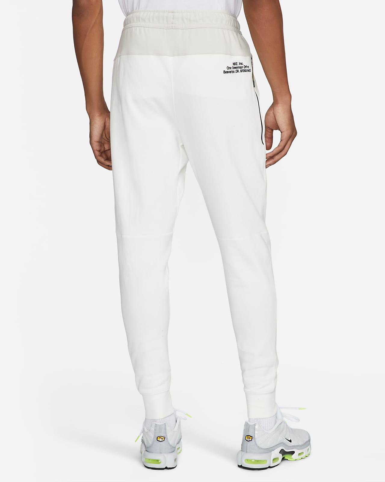 nike graphic sweatpants