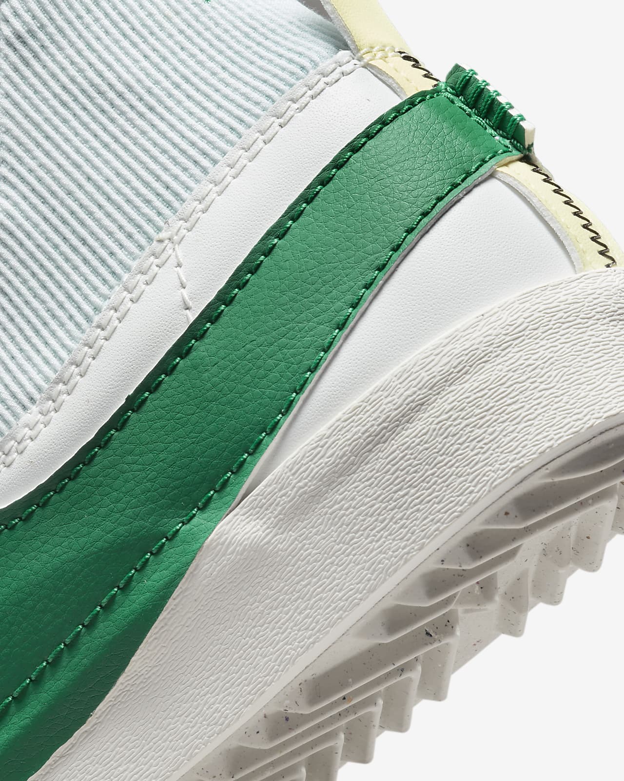 Nike Blazer Mid '77 Jumbo Zapatillas - Hombre. Nike ES