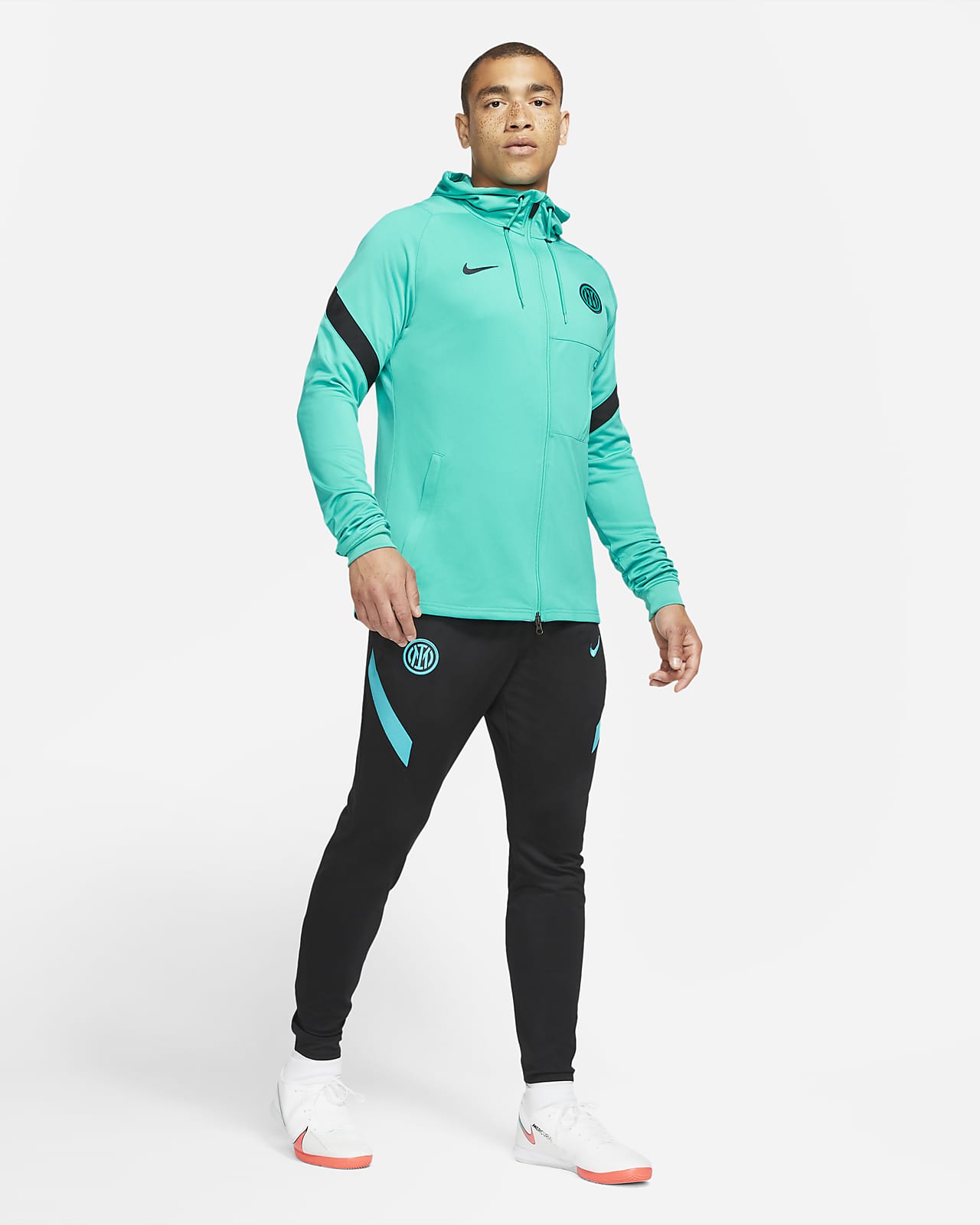 Pantaloni da calcio in maglia Nike Dri-FIT Inter Strike da uomo – Terza.  Nike CH