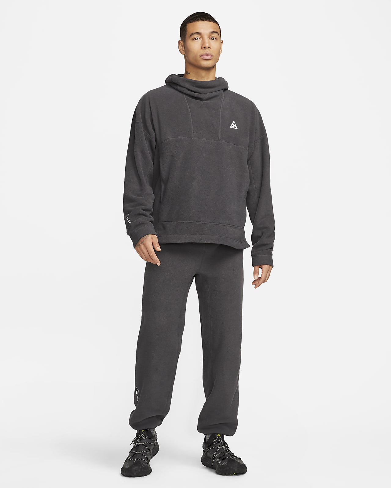 Nike Therma-FIT "Wolf Tree" Men's Pullover Nike.com