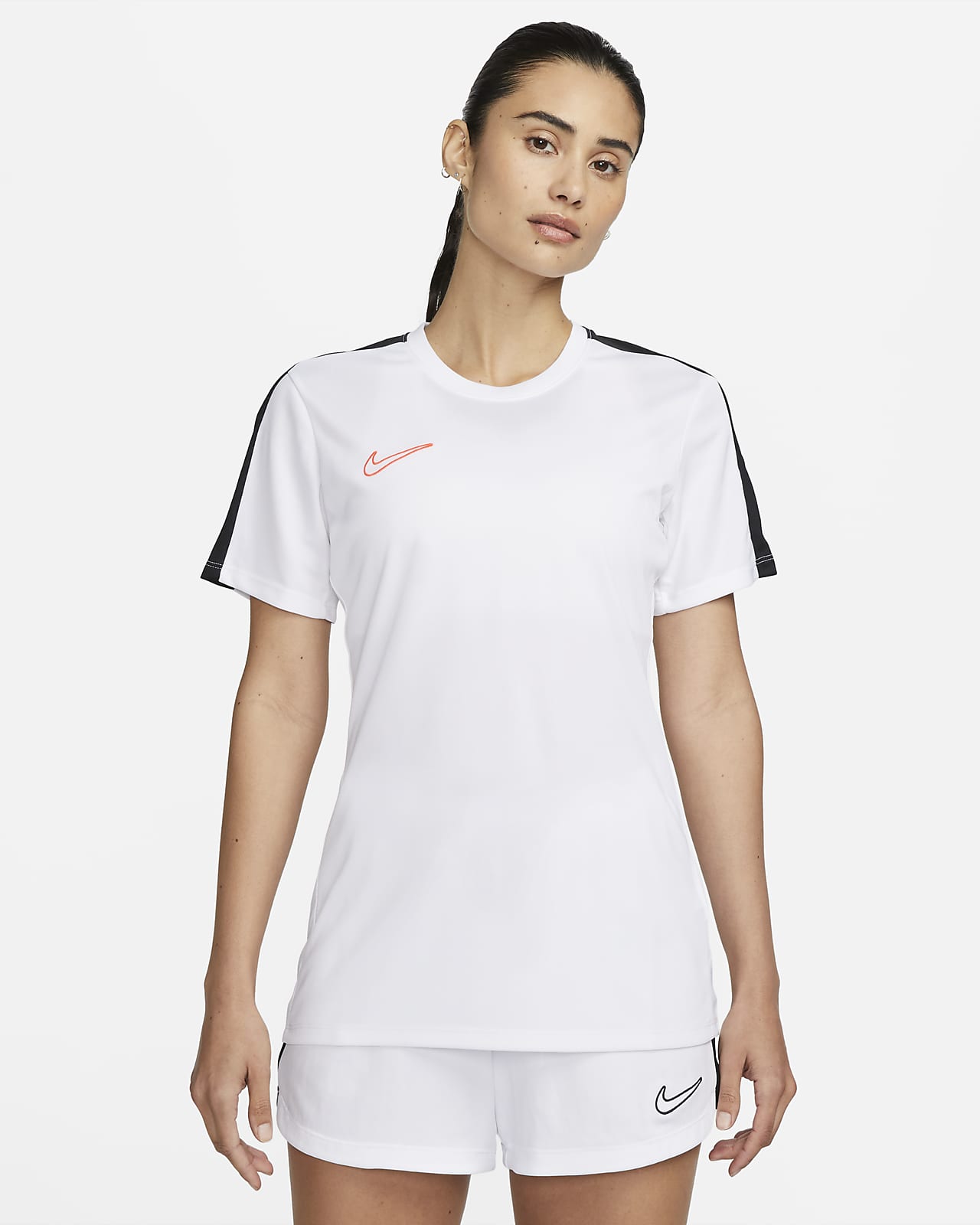 verbergen galop Verlenen Nike Dri-FIT Academy Women's Short-Sleeve Football Top. Nike LU