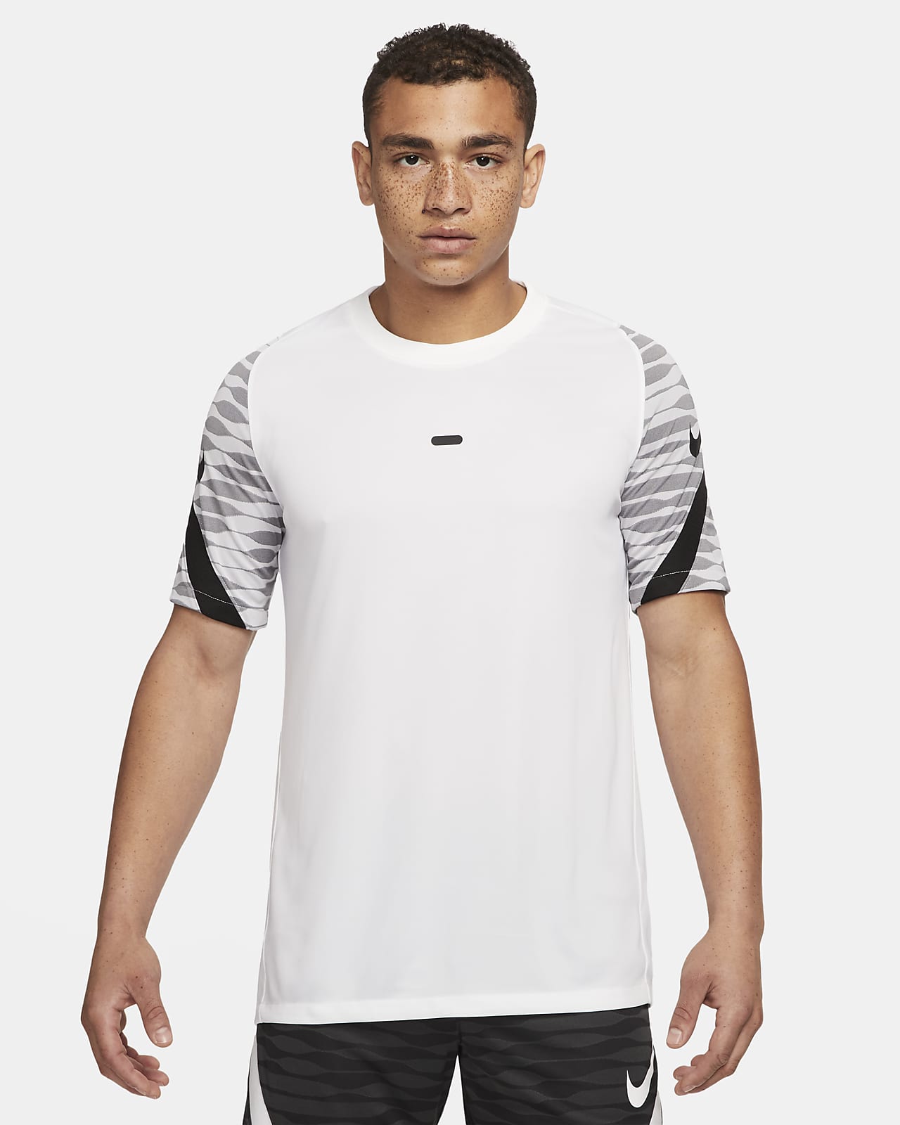 nike short sleeve dri fit