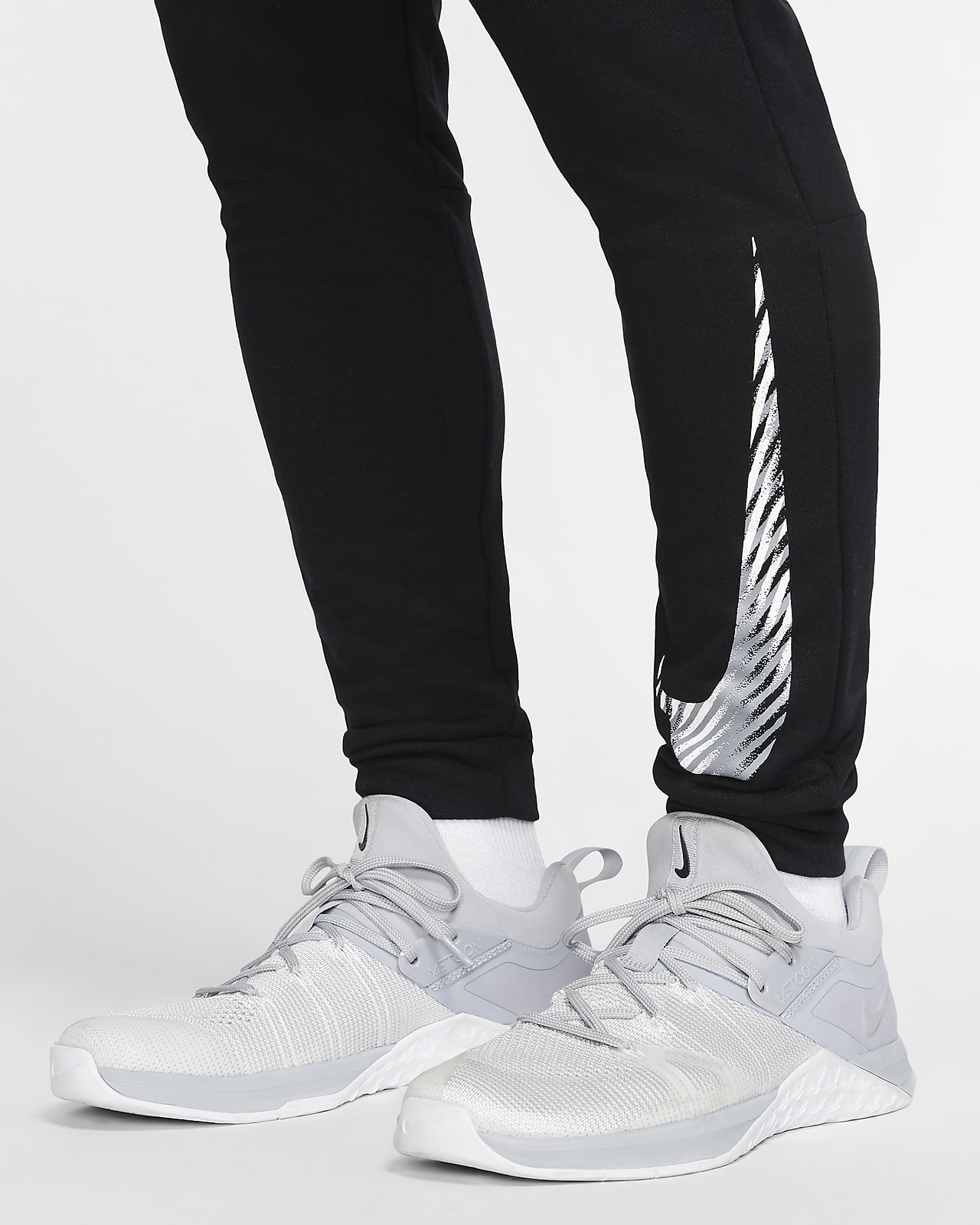 nike walking trousers