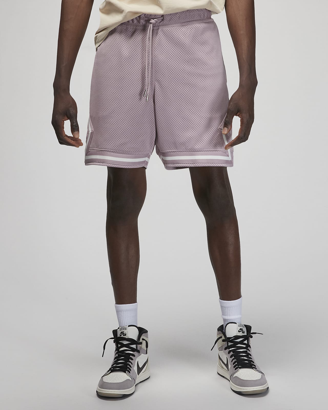 Jordan Essentials Men's Diamond Mesh Shorts. Nike IE