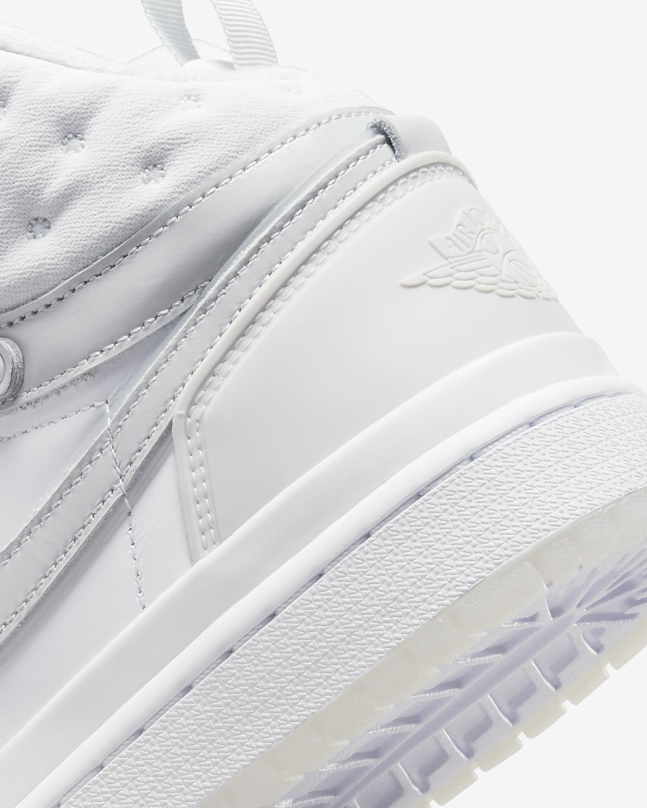 In arrivo nel 2021 le Air Jordan 1 Silver Toe - Sneaker Narcos