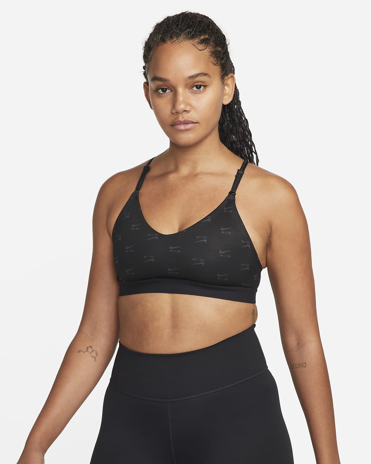 Nike Air Indy Women's Light-Support Non-Padded Printed Sports Bra. LU