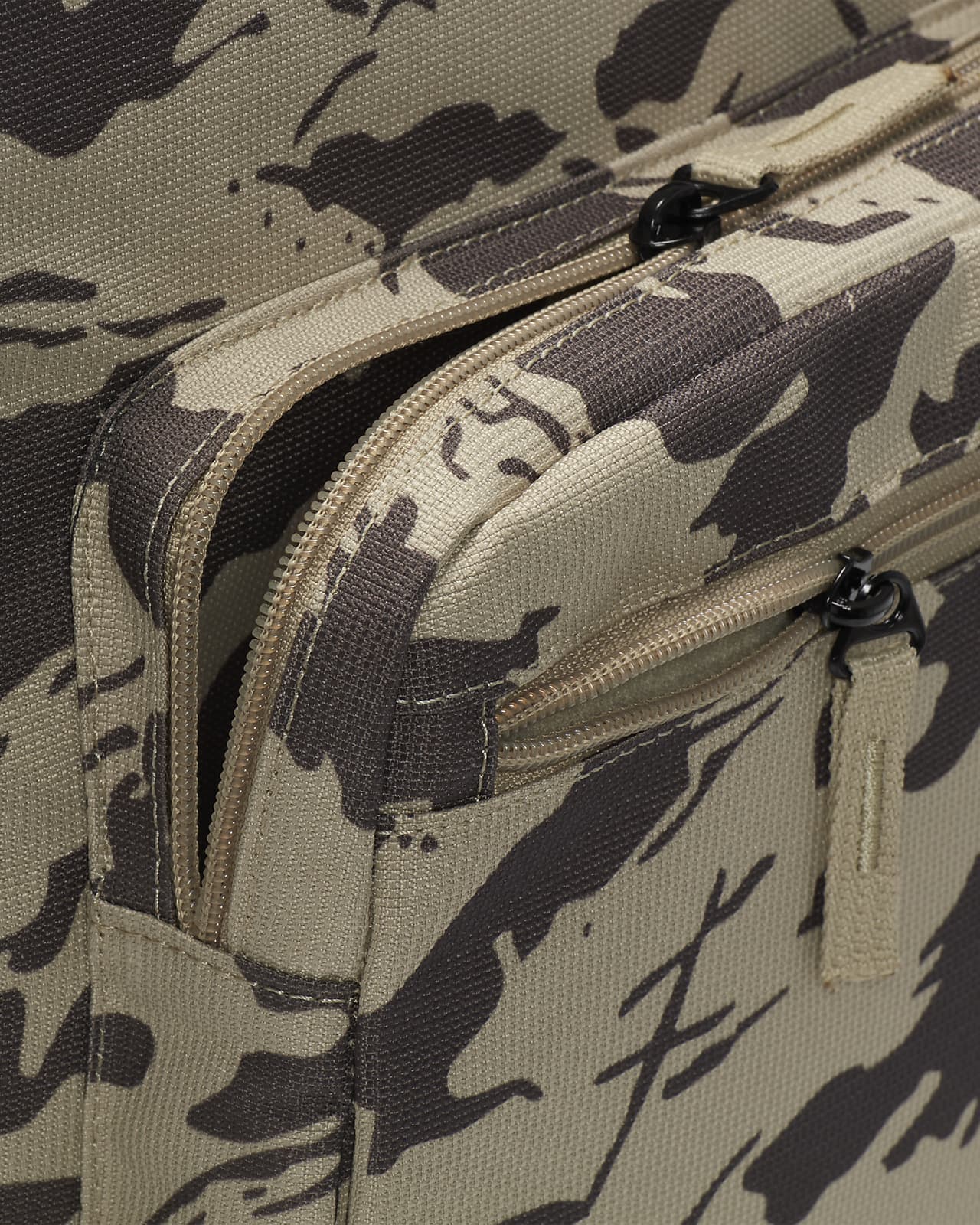 Nike heritage camo backpack clearance