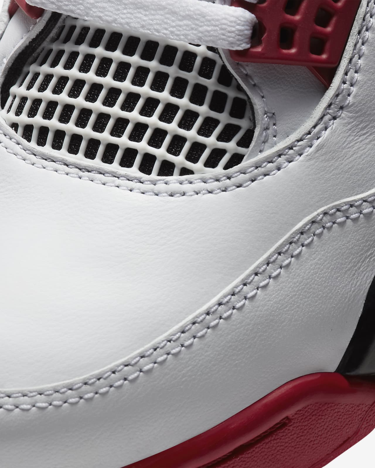 nike air jordan 4 retro sneakers