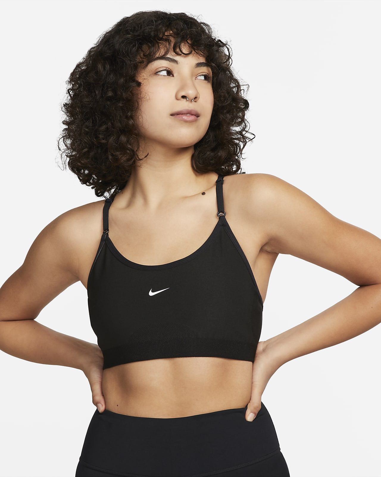 Nike Indy Seamless Sport-BH mit Polster und leichtem Halt