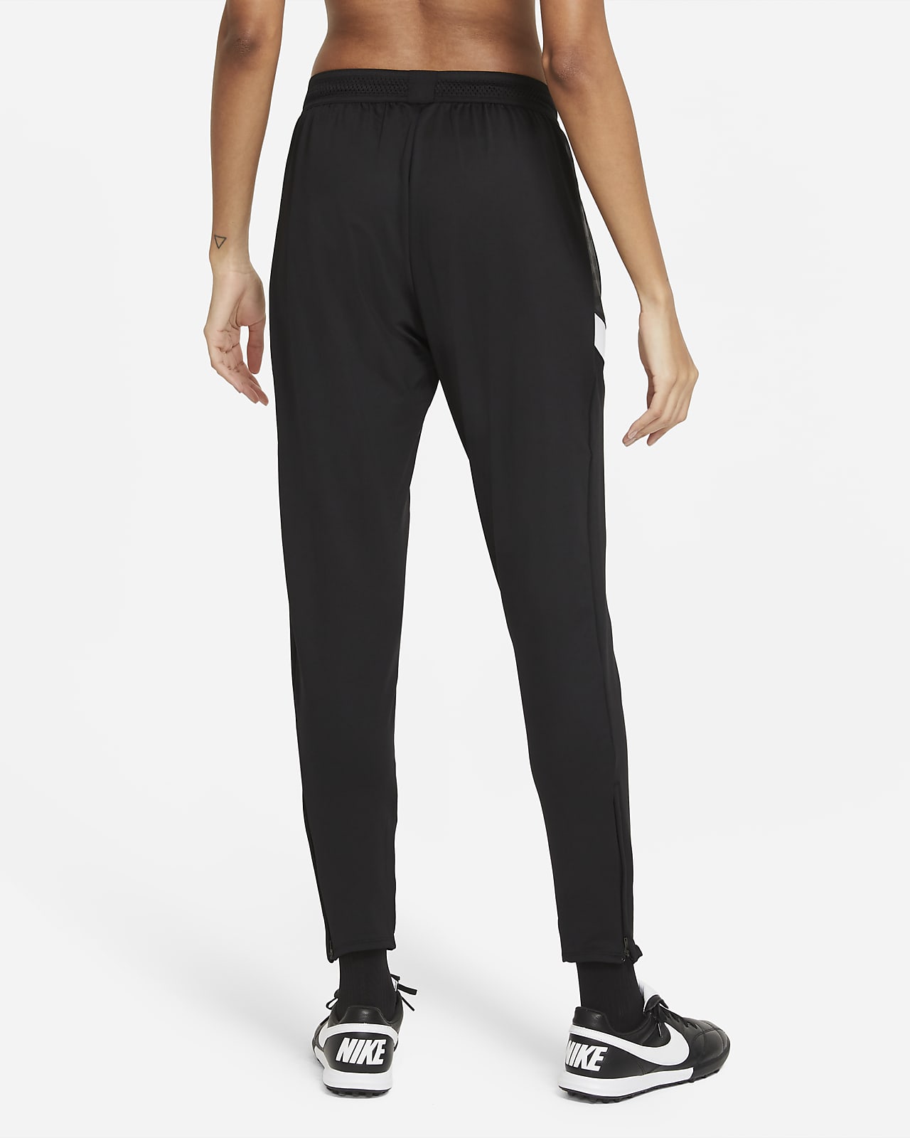pantalon nike dry strike