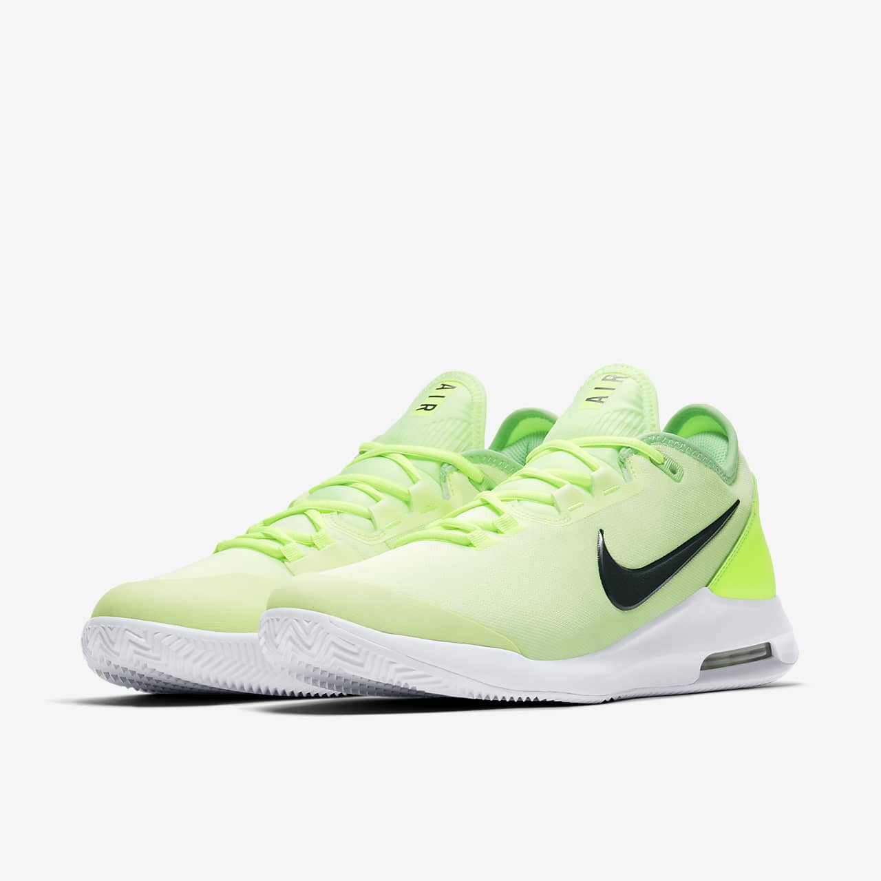 Clay Tennis Shoe. Nike AE