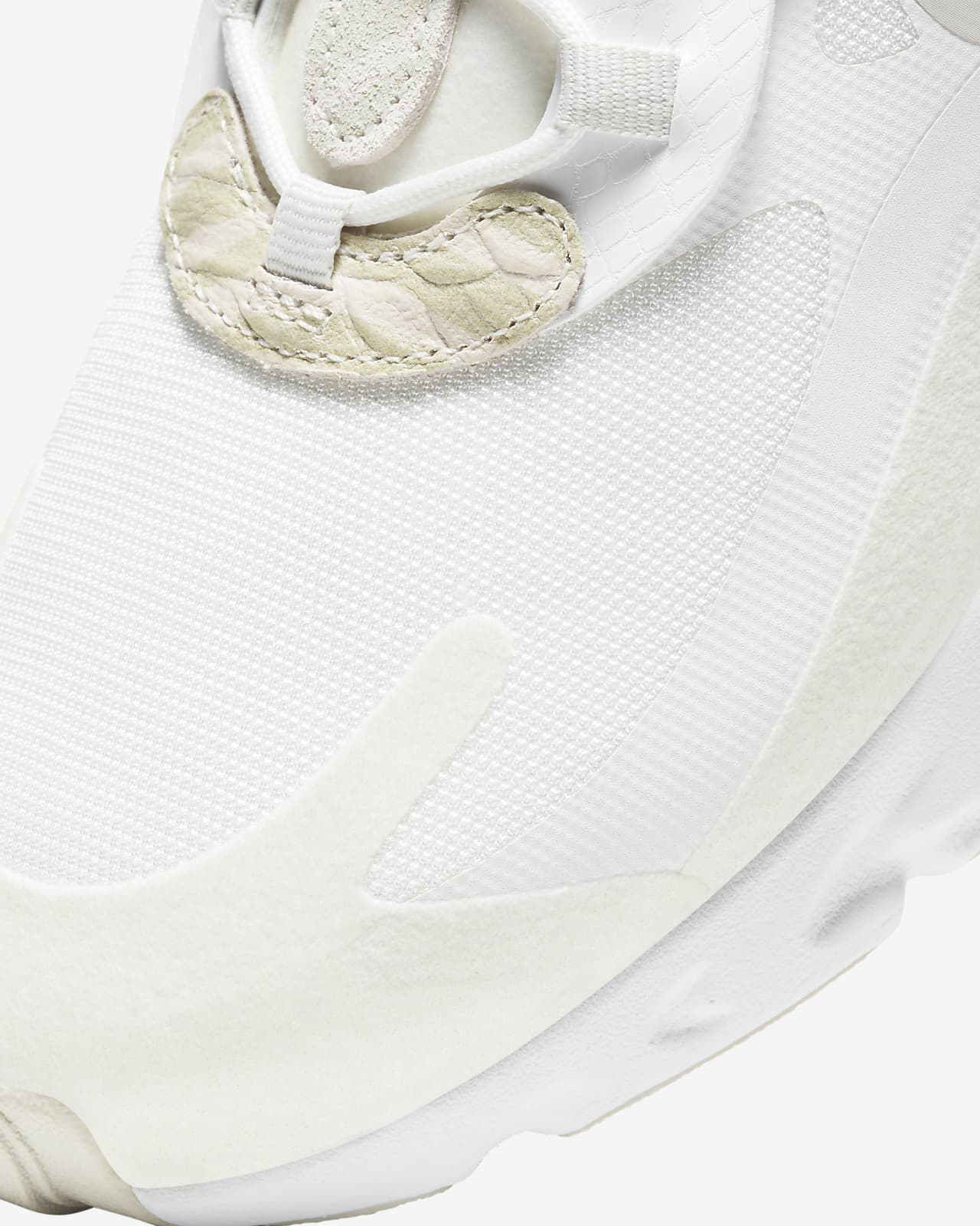 nike flyknit react 2 review