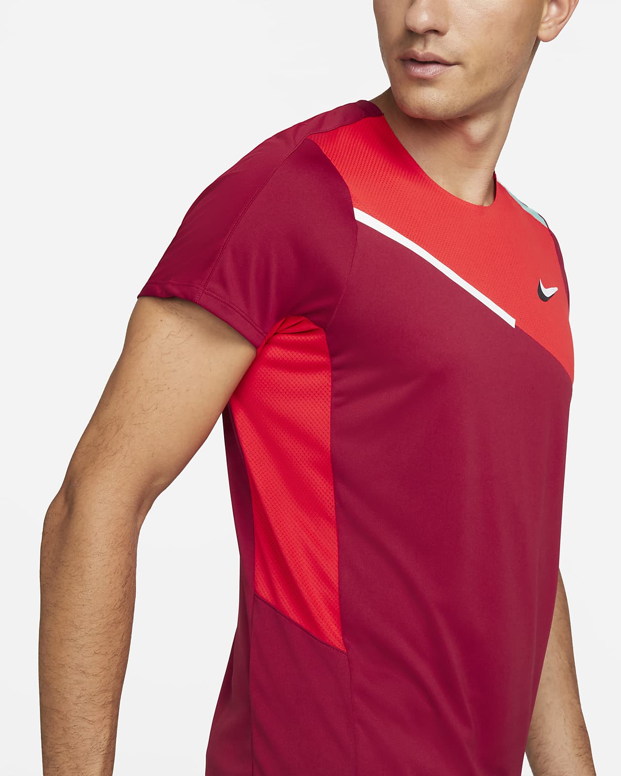 Maglia da tennis NikeCourt Dri-FIT Slam - Uomo. Nike IT