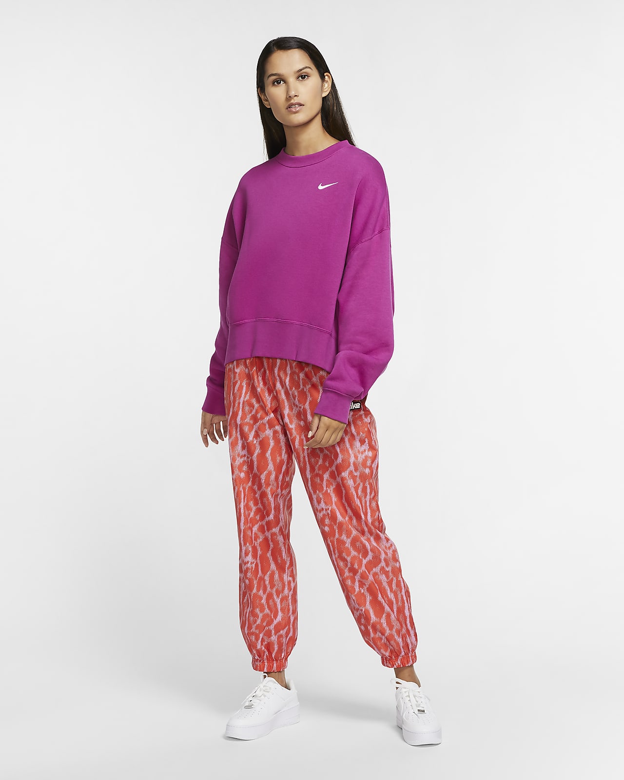 Nike Sportswear Essential Women's Fleece Crew. Nike AT Shop den Nike Essential Fleece Crew Oversized Sweatshirt in
