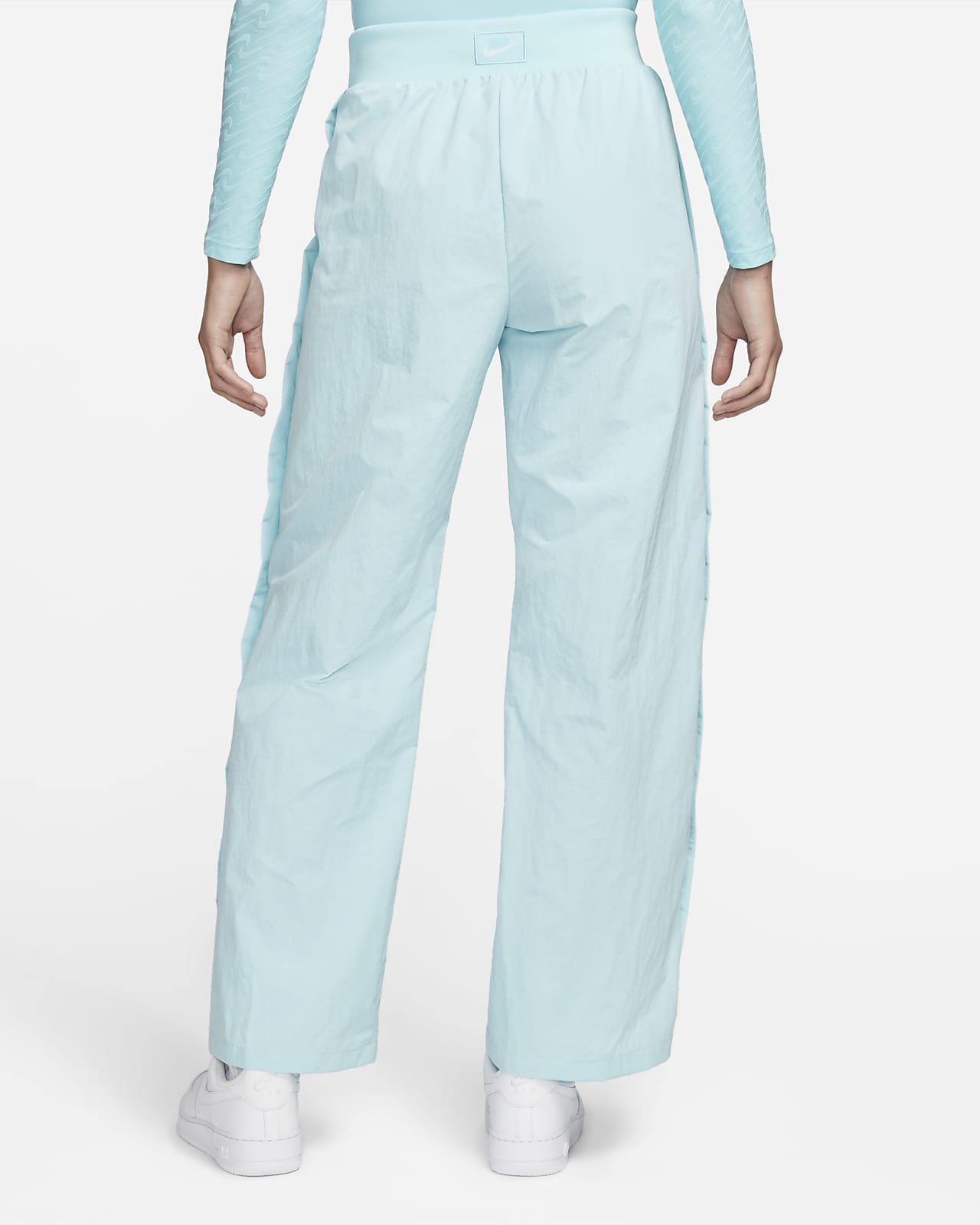 Nike Sportswear Icon Clash Pantalón de pernera ancha de tejido Woven -  Mujer. Nike ES