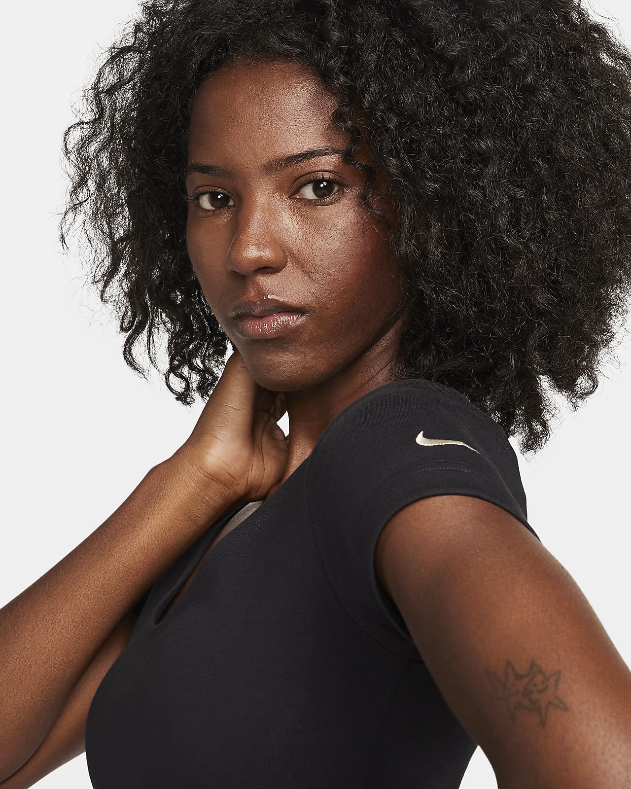 Nike Sportswear Essential Swoosh Women's Short-Sleeve Top