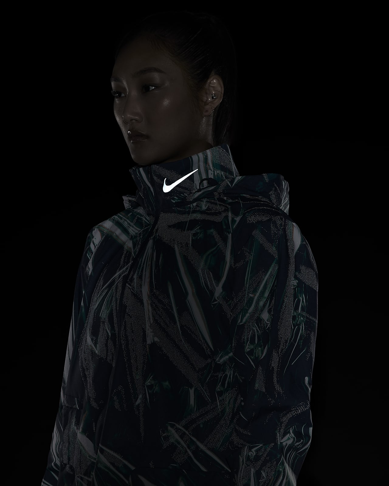 nike shield jacket women's