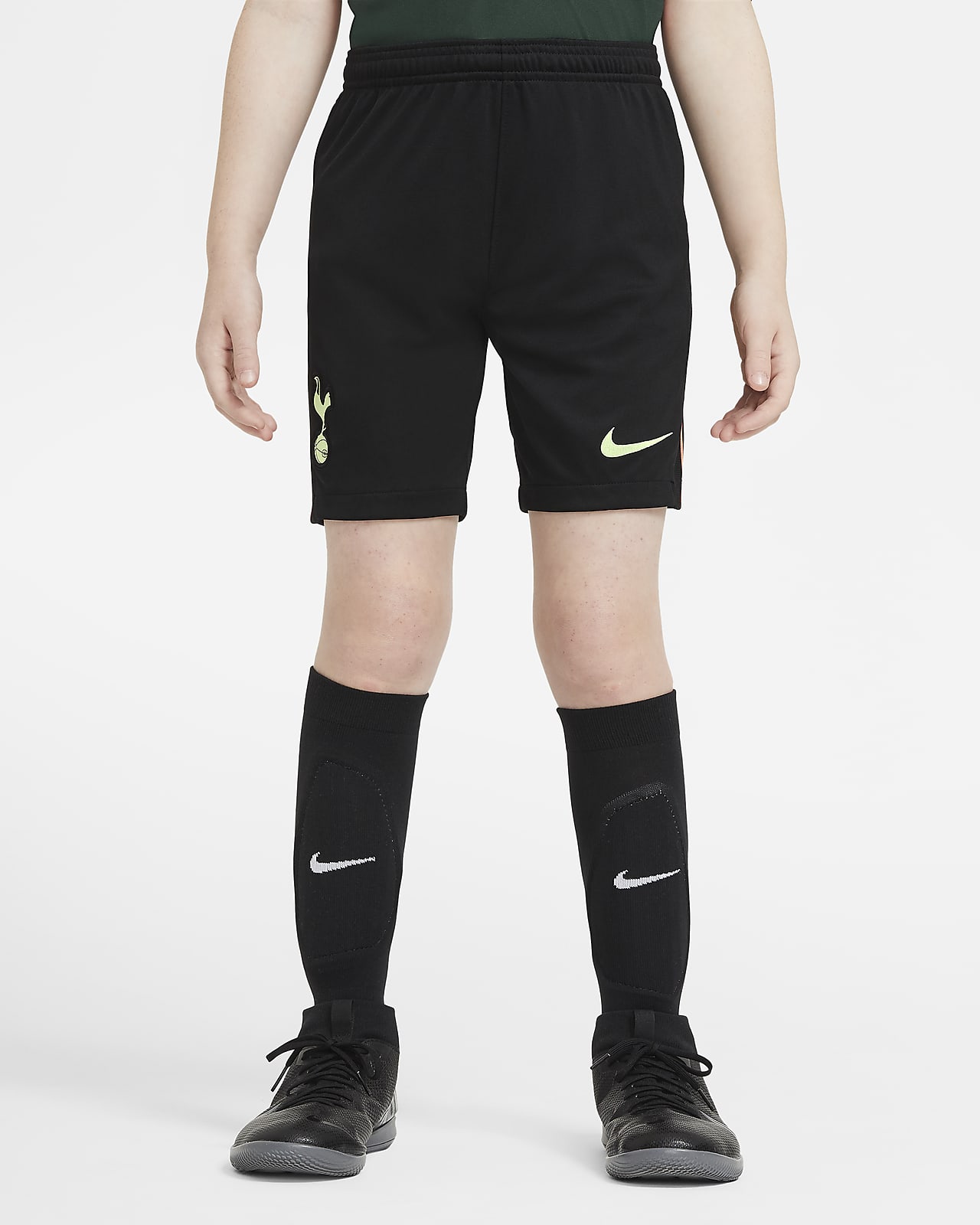 tottenham nike shorts