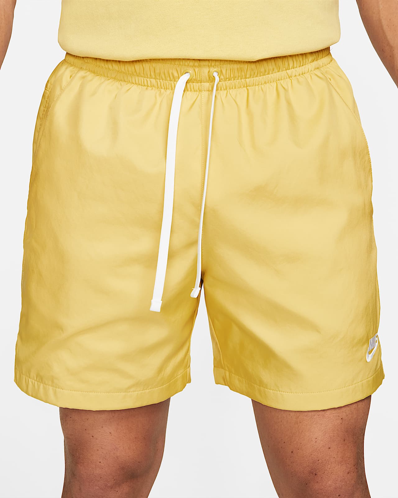 Nike Sportswear Men's Woven Flow Shorts 