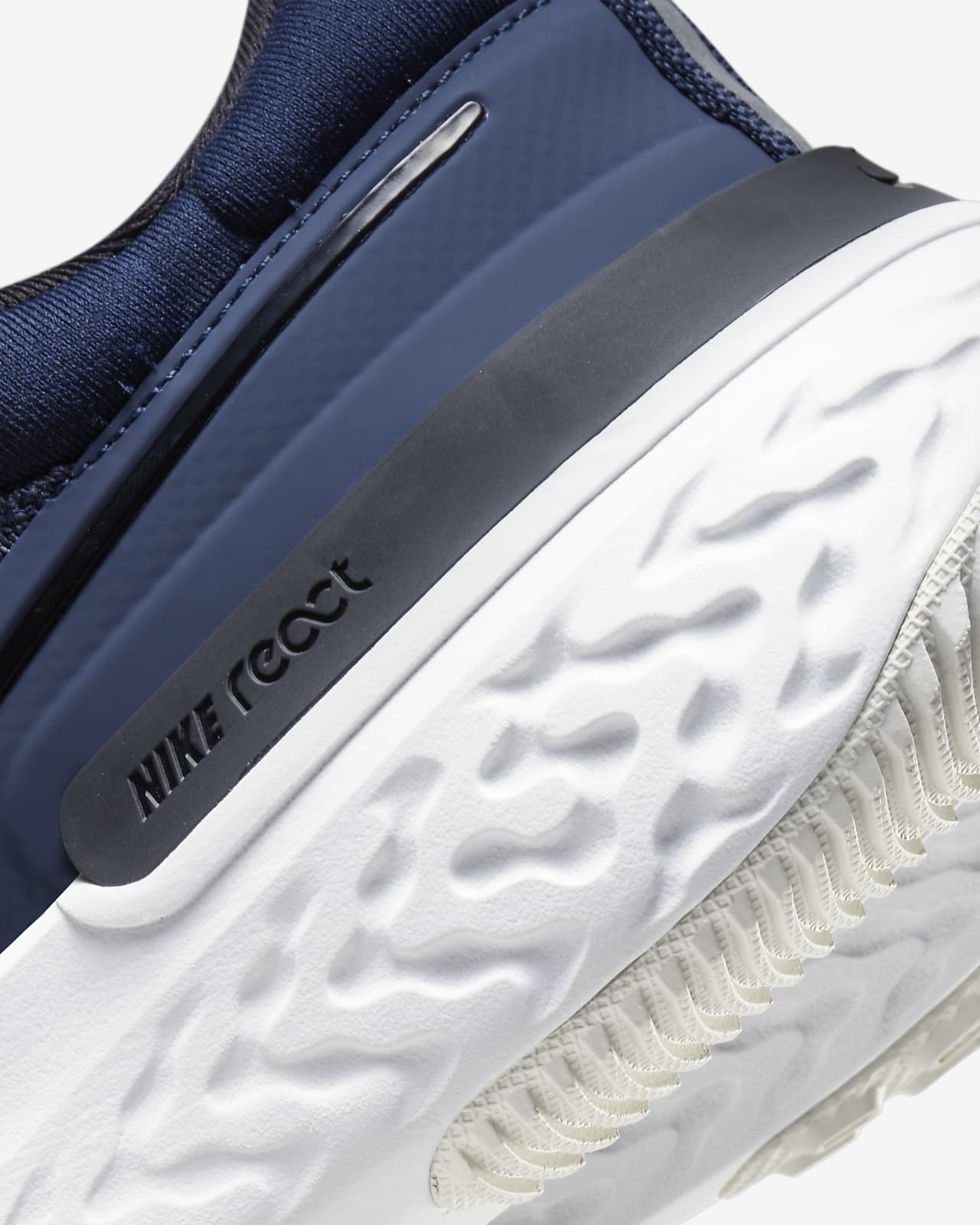 Nike React Miler 2 Men's Road Running 