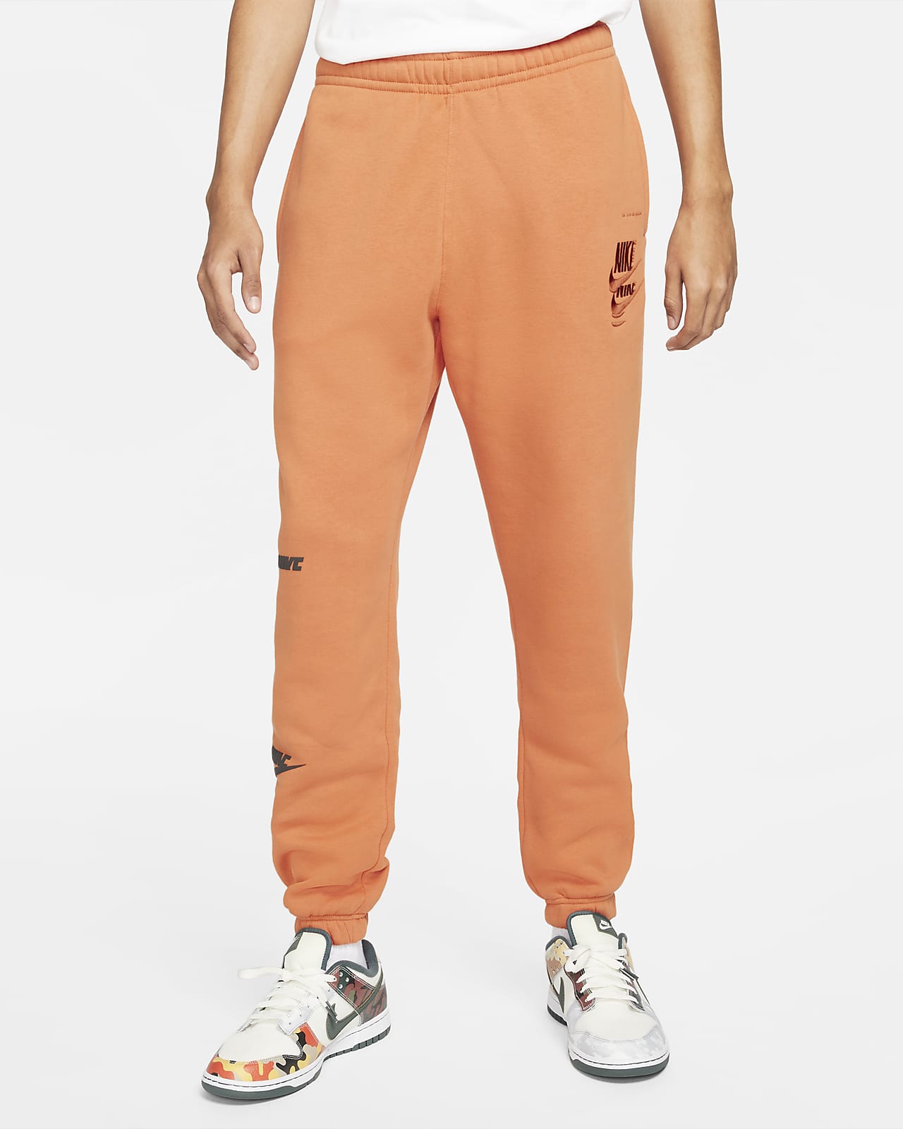 Nike Sportswear Sport Essentials+ Men's Fleece Trousers. Nike AU
