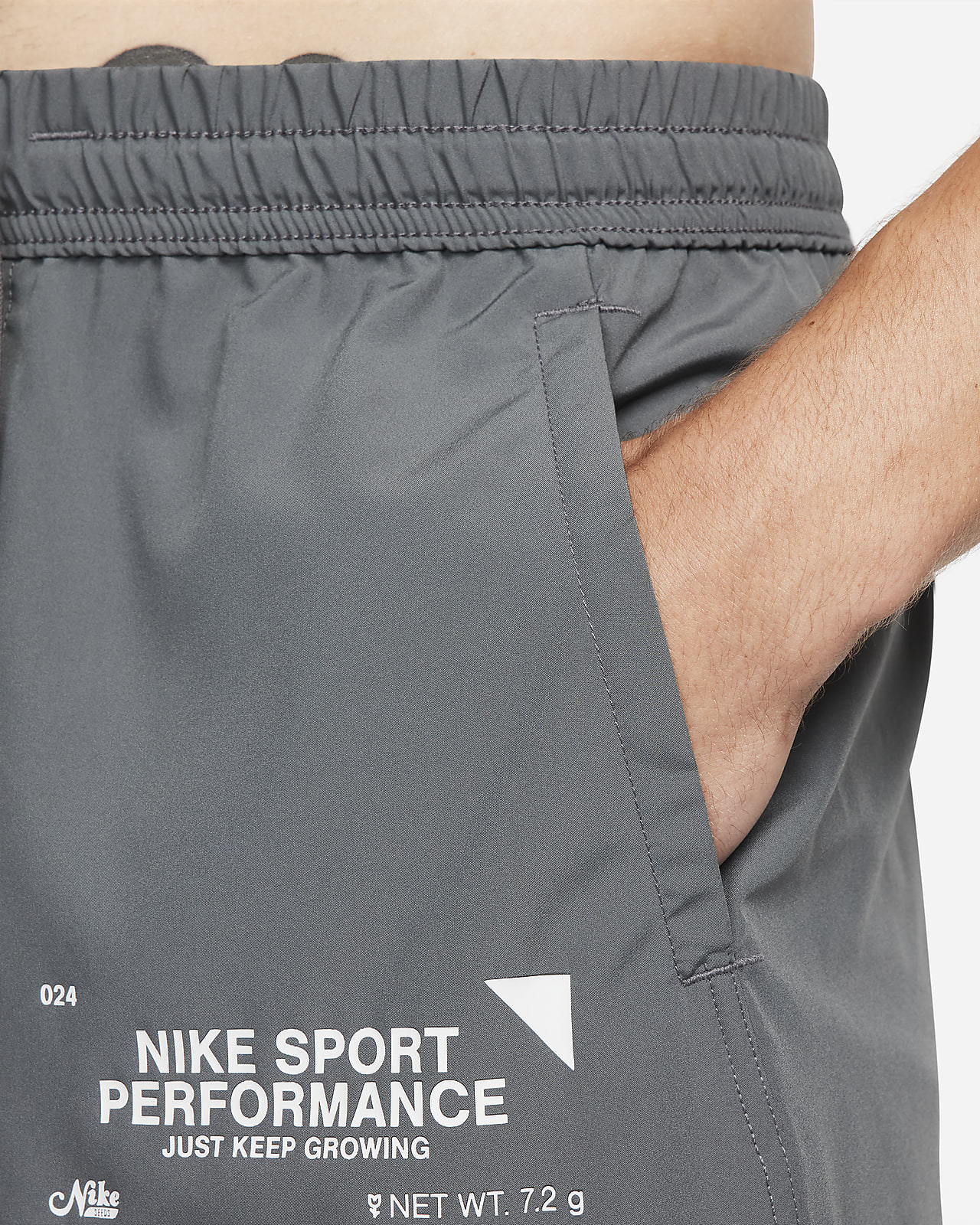 Calções versáteis sem forro de 18 cm Dri-FIT Nike Form para homem