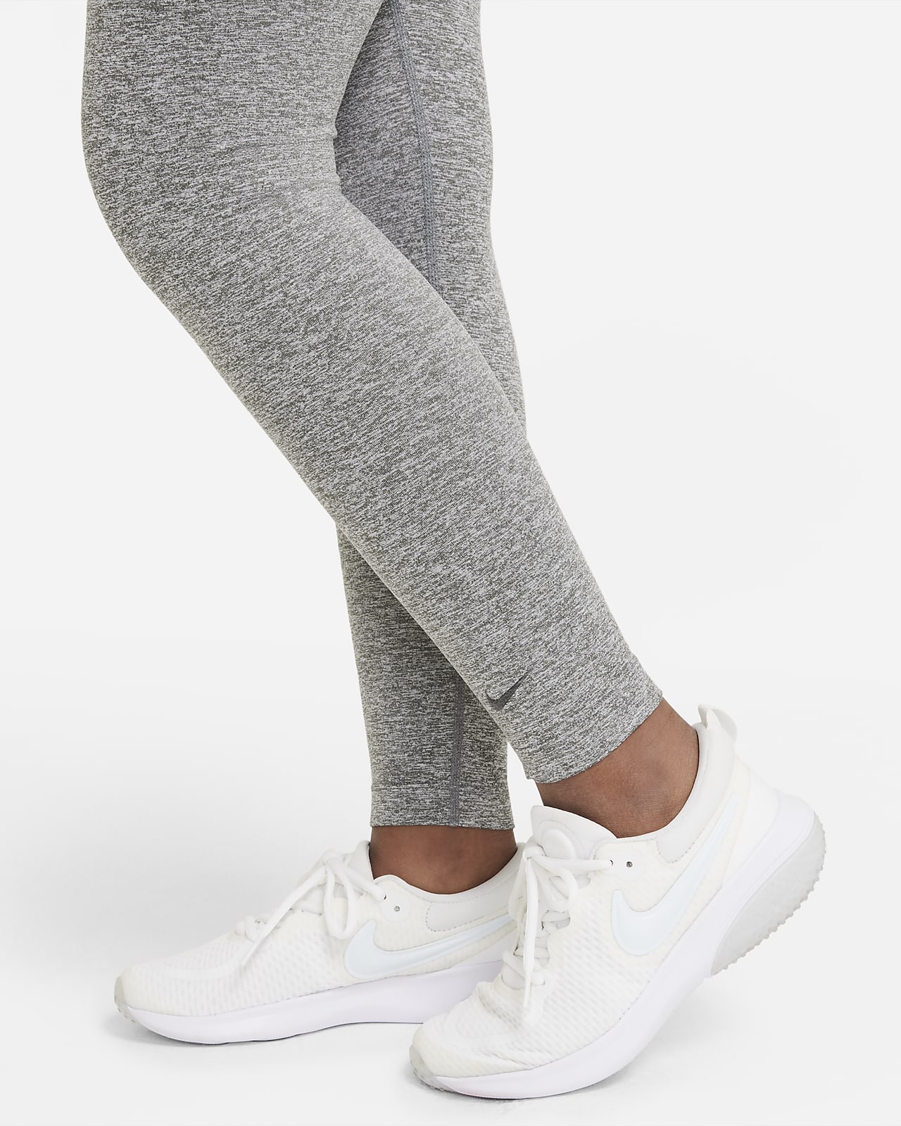 nike high rise joggers