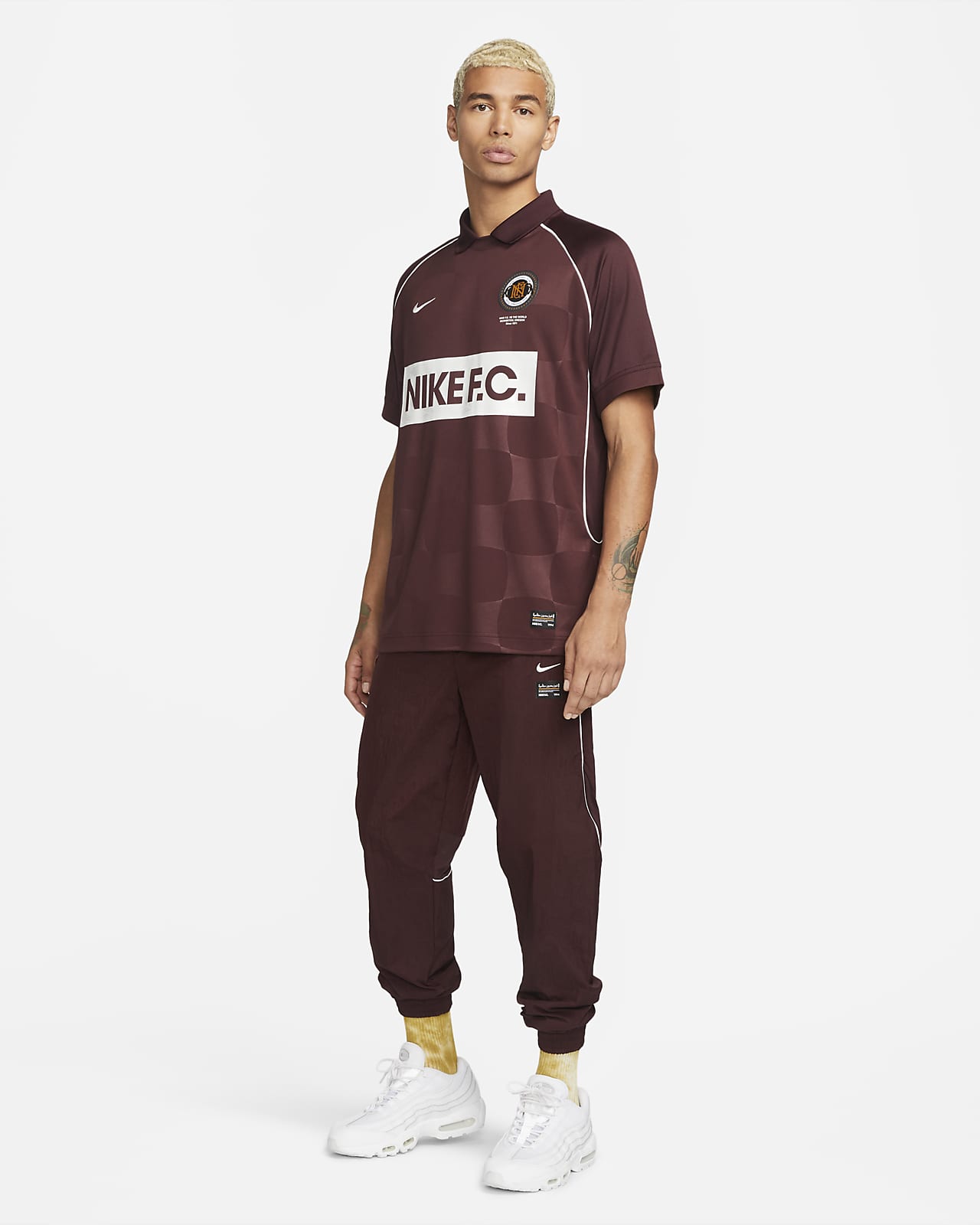 Nike F.C. Repel Men's Woven Football Pants. Nike LU