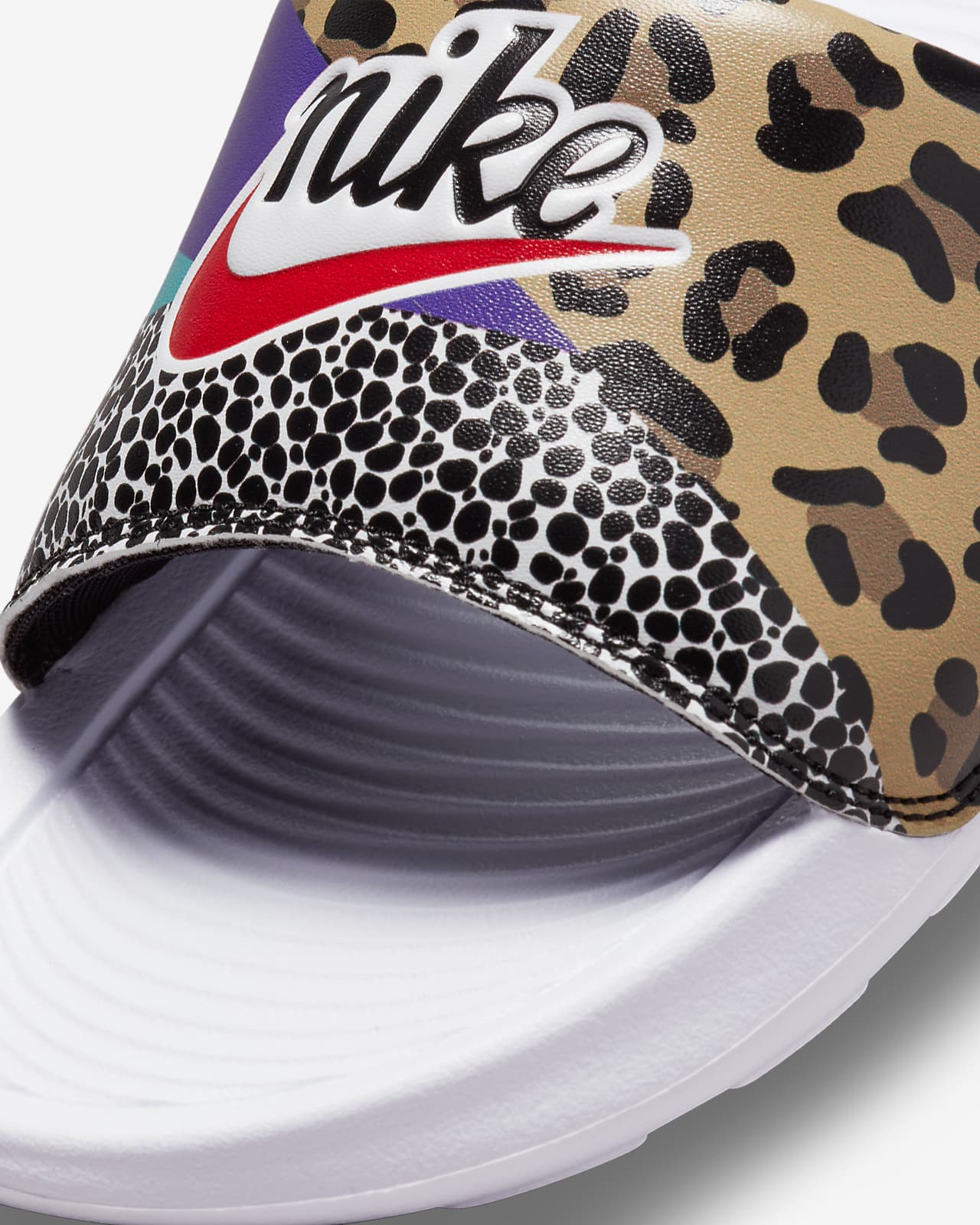 nike victori one slipper