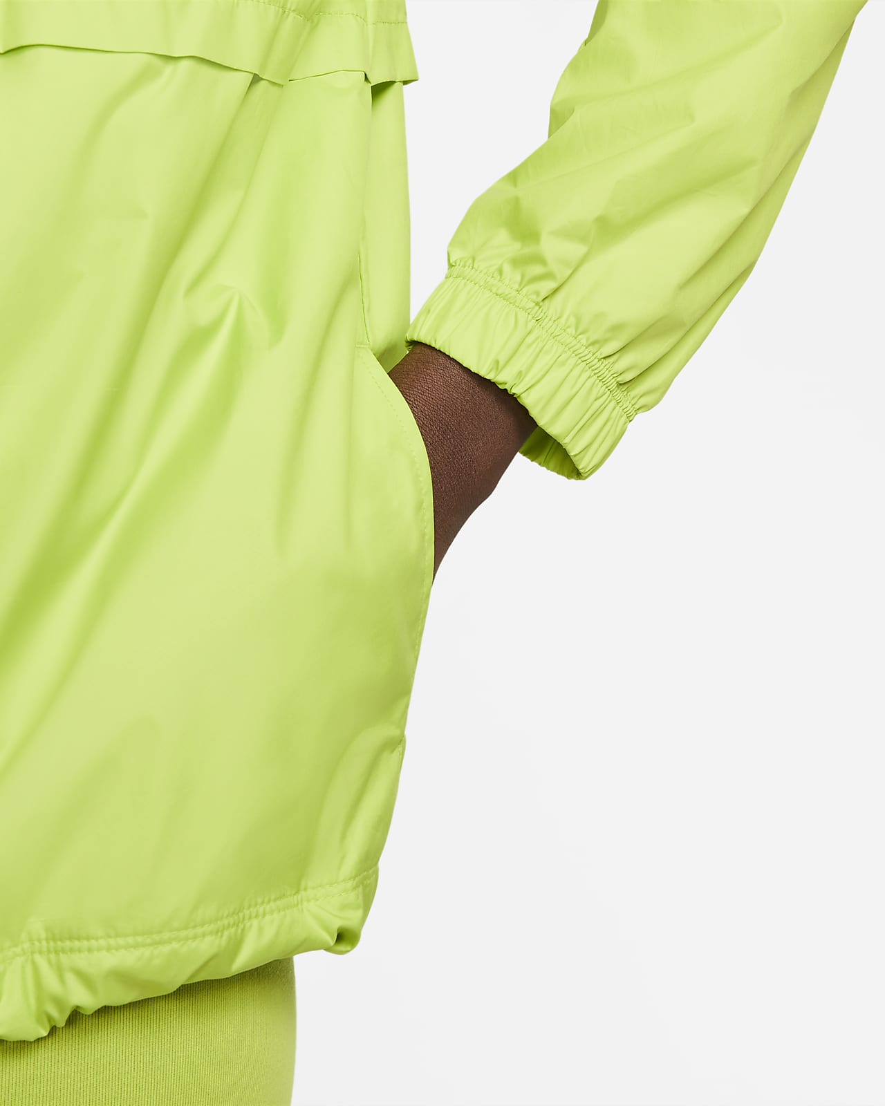 Nike Sportswear Essential Repel Women's Woven Jacket.