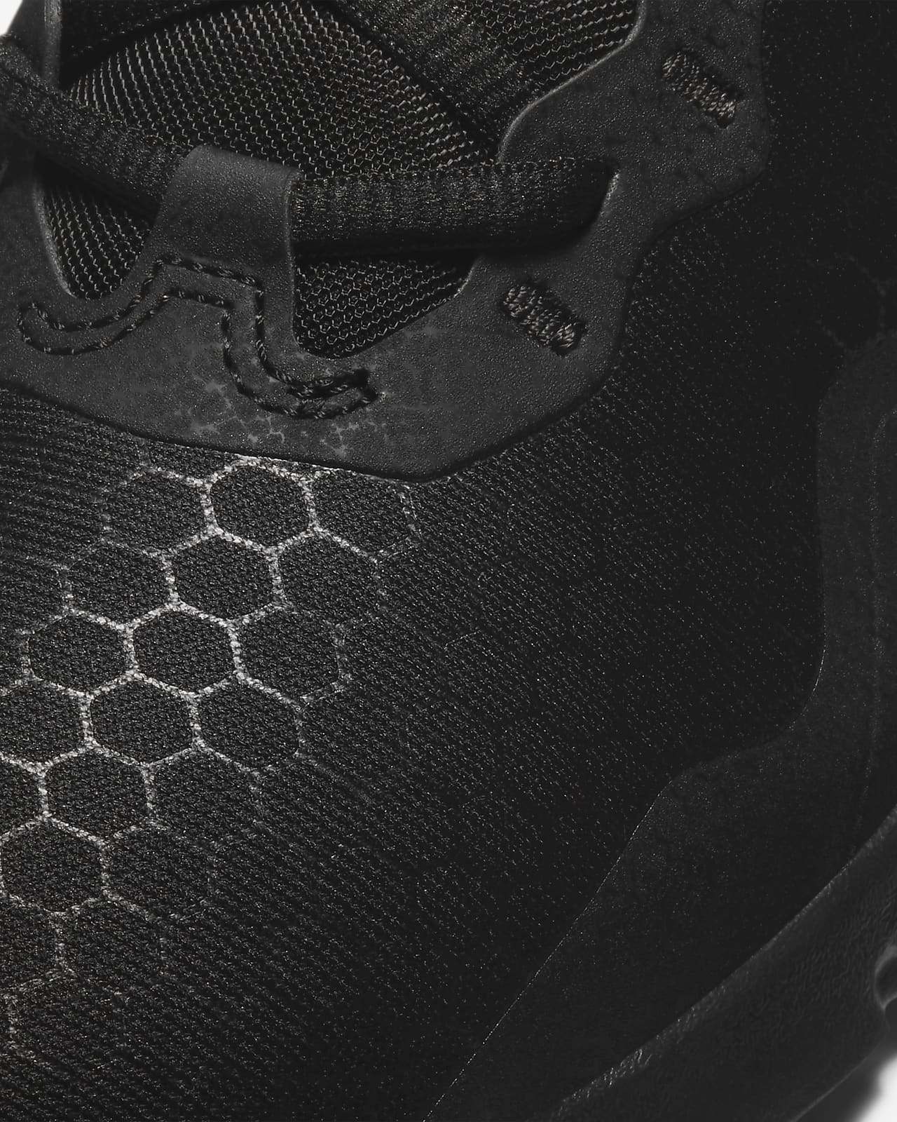 legend essential sneaker nike