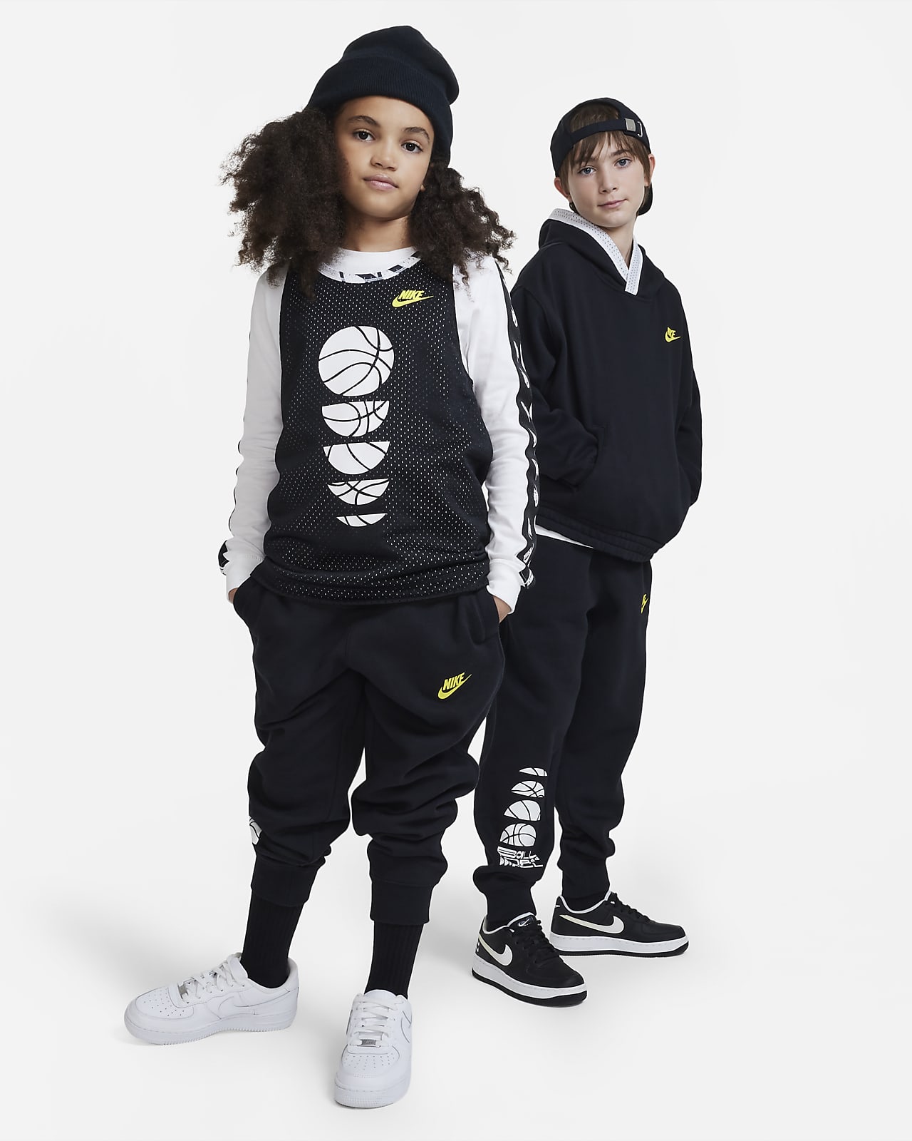 Nike Culture of Basketball Fleecebasketbalbroek voor jongens. Nike BE