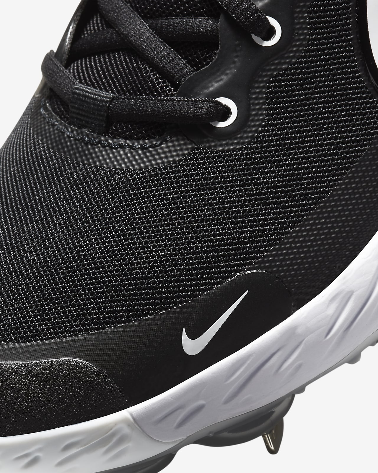 nike mid baseball cleats