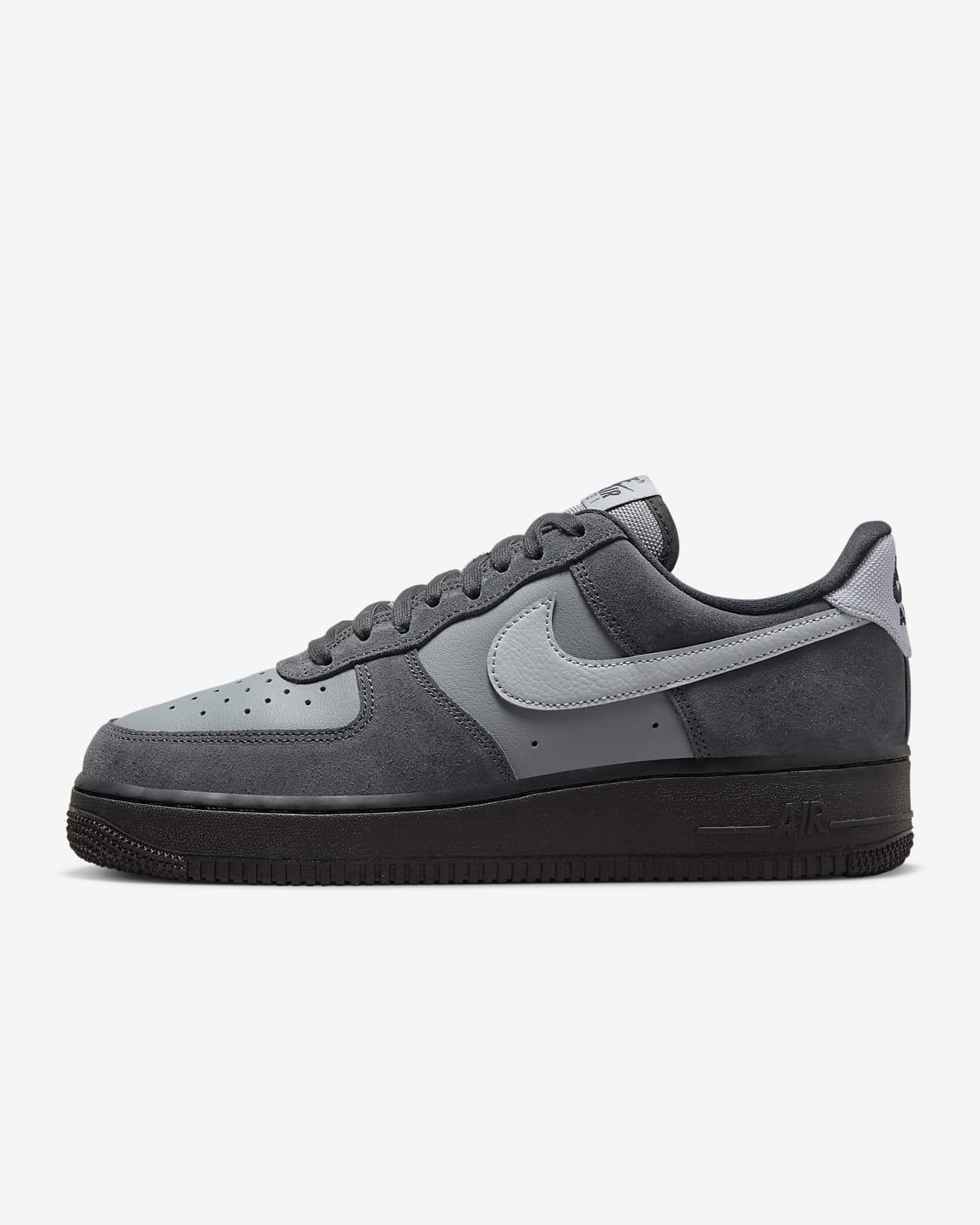 Nike Air Force 1 '07 Men's Shoes. Nike LU