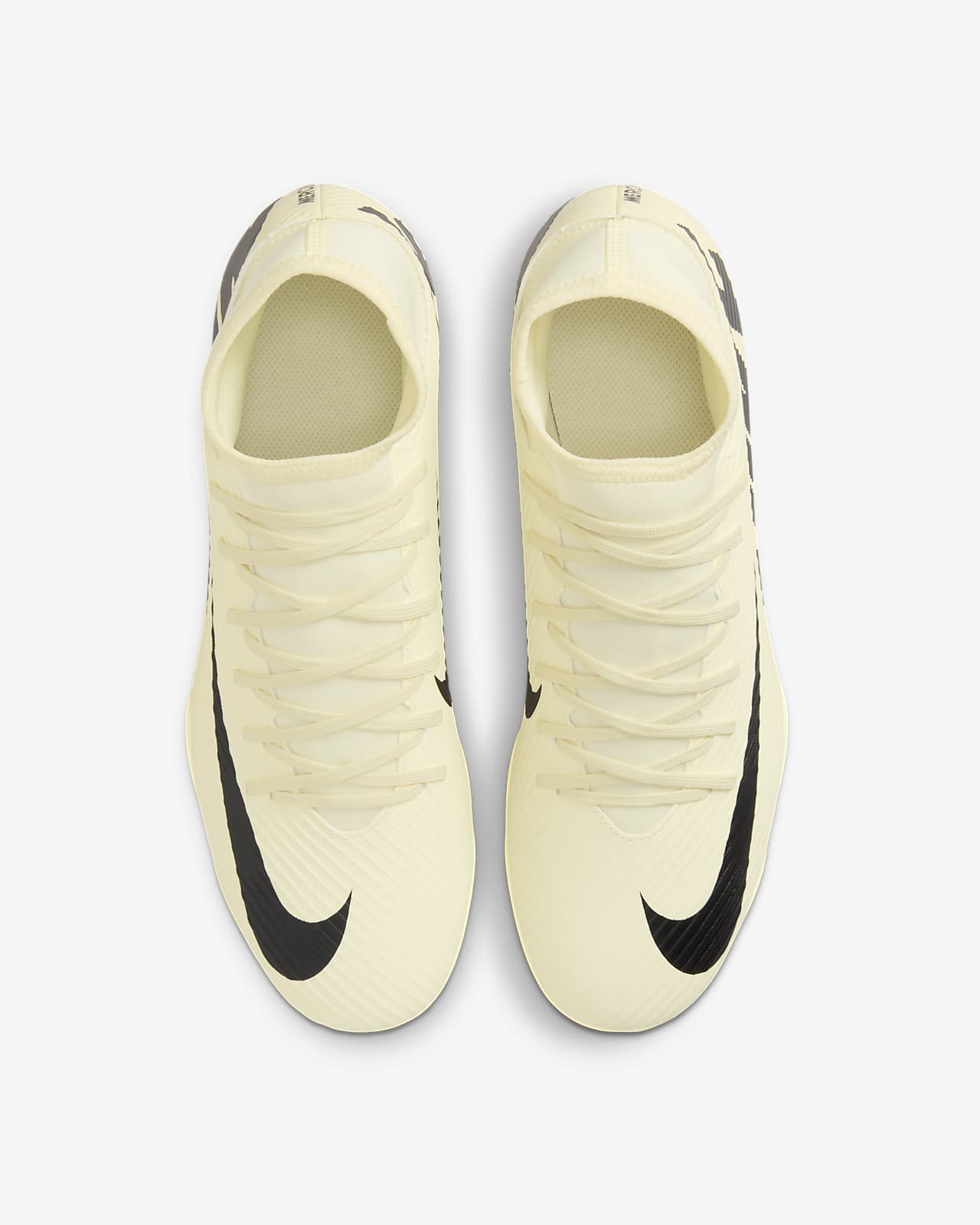 Crampon nike clearance montante