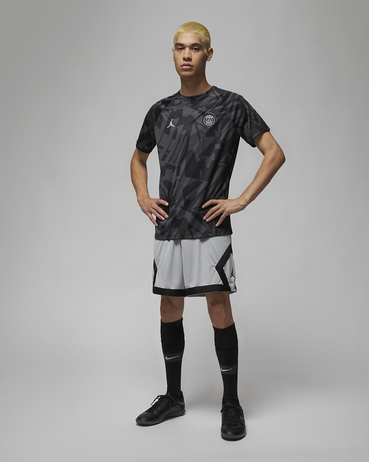 NIKE公式】パリ サンジェルマン (PSG) アカデミー プロ フォース