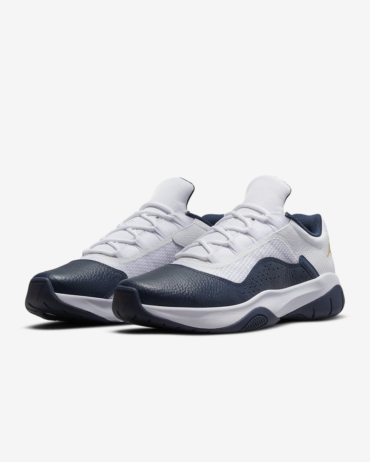 Air Jordan 11 CMFT Low Herenschoen. Nike BE