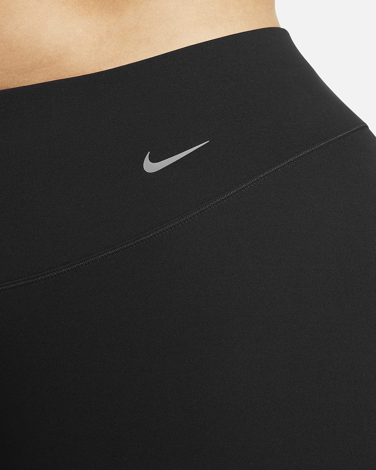 Nike Zenvy Women's Gentle-Support High-Waisted Cropped Leggings.