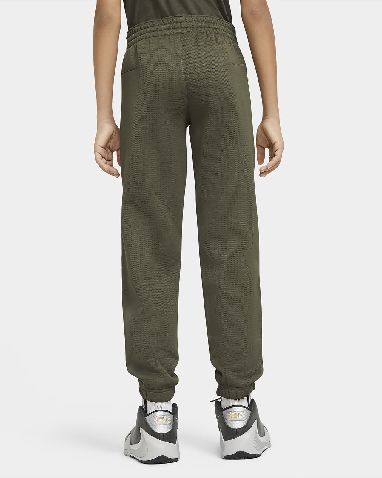 nike jogger pants with zipper pockets
