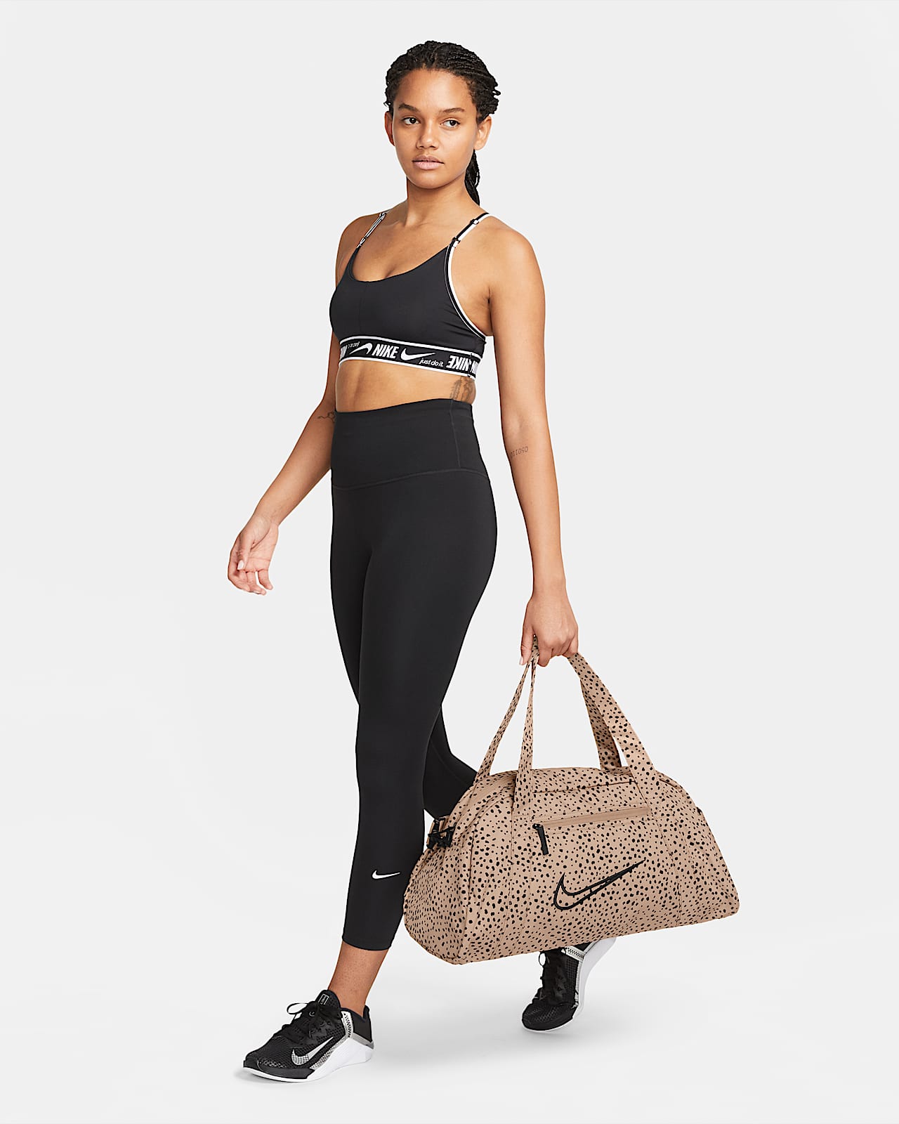 Maleta para Entrenamiento Nike Gym Club de Mujer | Innovasport
