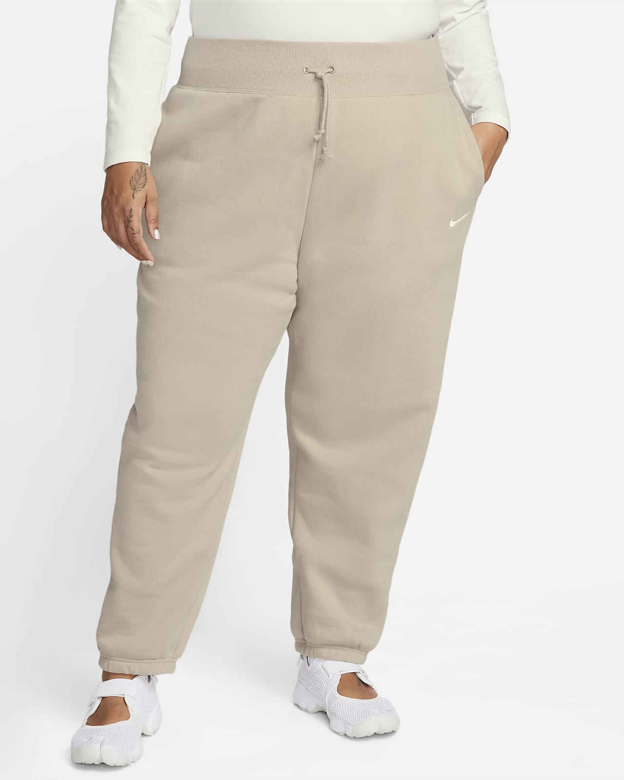 Nike Sportswear Phoenix Fleece ekstra store sweatpants med høyt liv til dame (Plus Size)