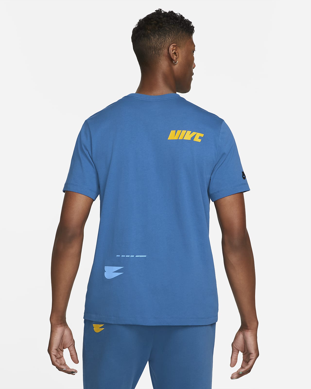Playera para hombre Nike Sportswear Sport Essentials+. Nike MX