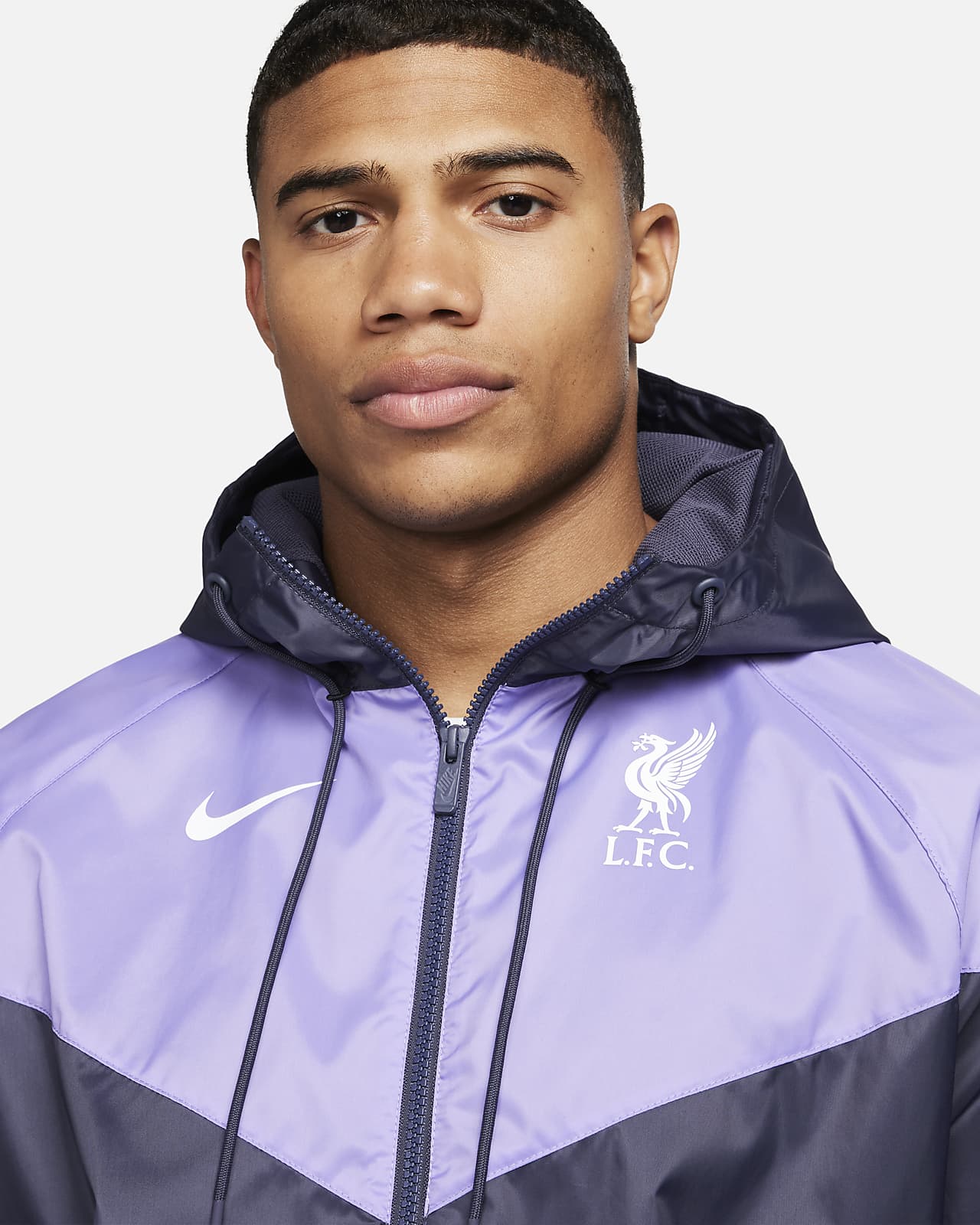 Liverpool FC Sport Essentials Windrunner Men s Nike Hooded Soccer