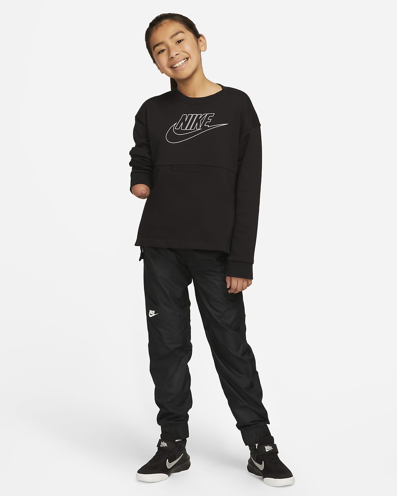 Nike Sportswear Kids Pack Older Kids' French Terry Sweatshirt. Nike GB