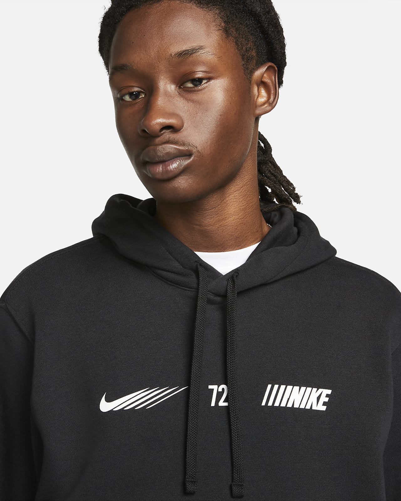 Nike Sportswear Standard Issue Men's Fleece Pullover Hoodie. Nike IE