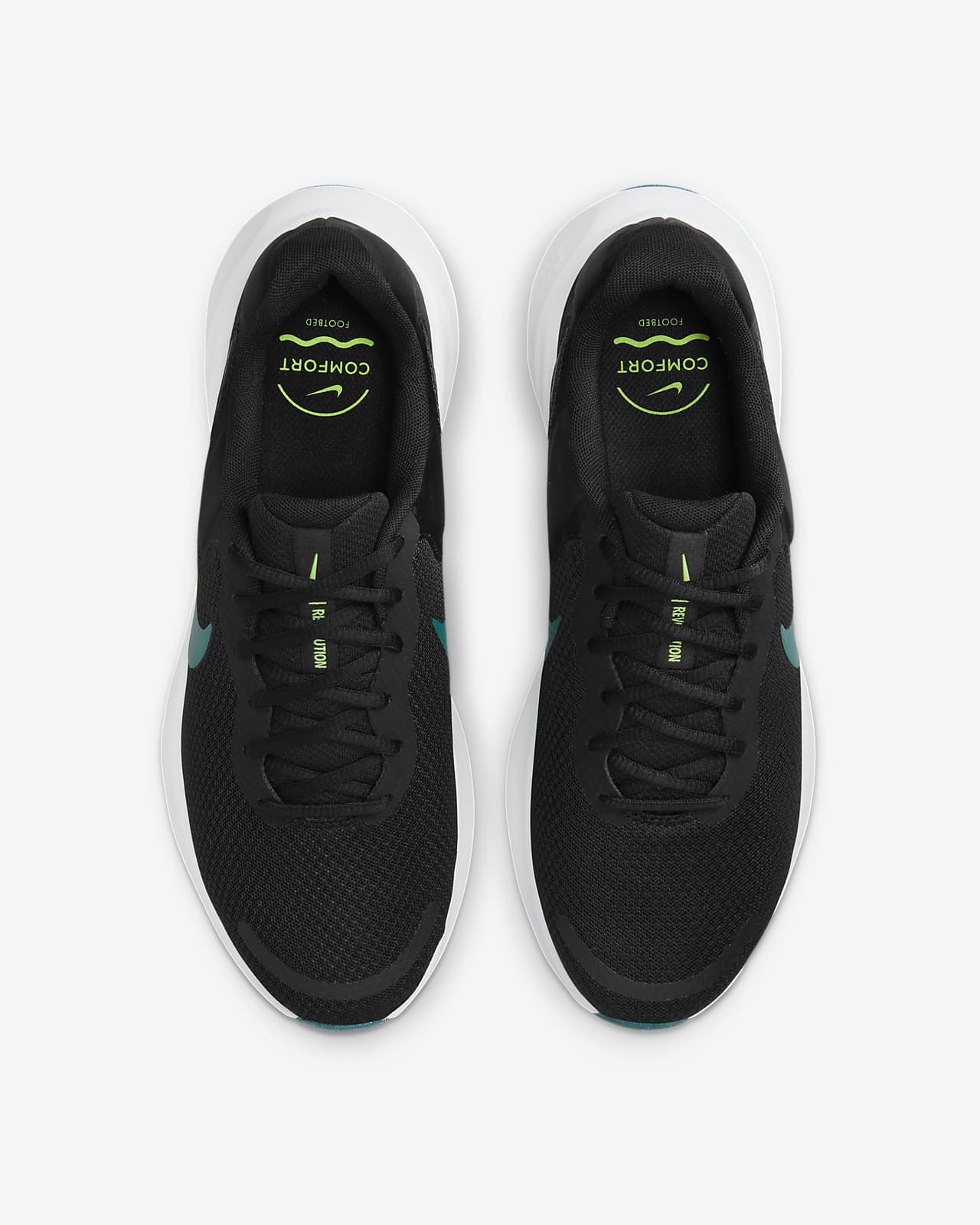 Calzado de running en carretera para hombre Nike Revolution 5.