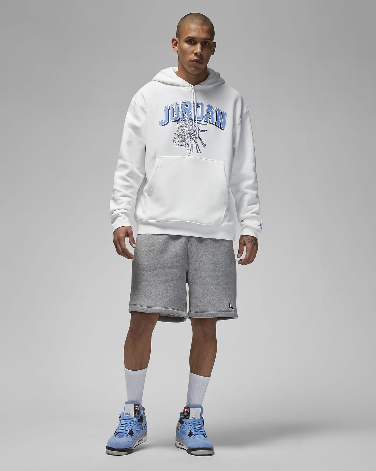 Jordan Sneaker School Men's Pullover Hoodie. Nike LU