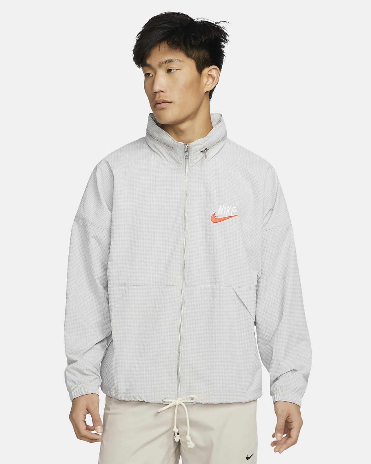 Nike woven hotsell jacket white